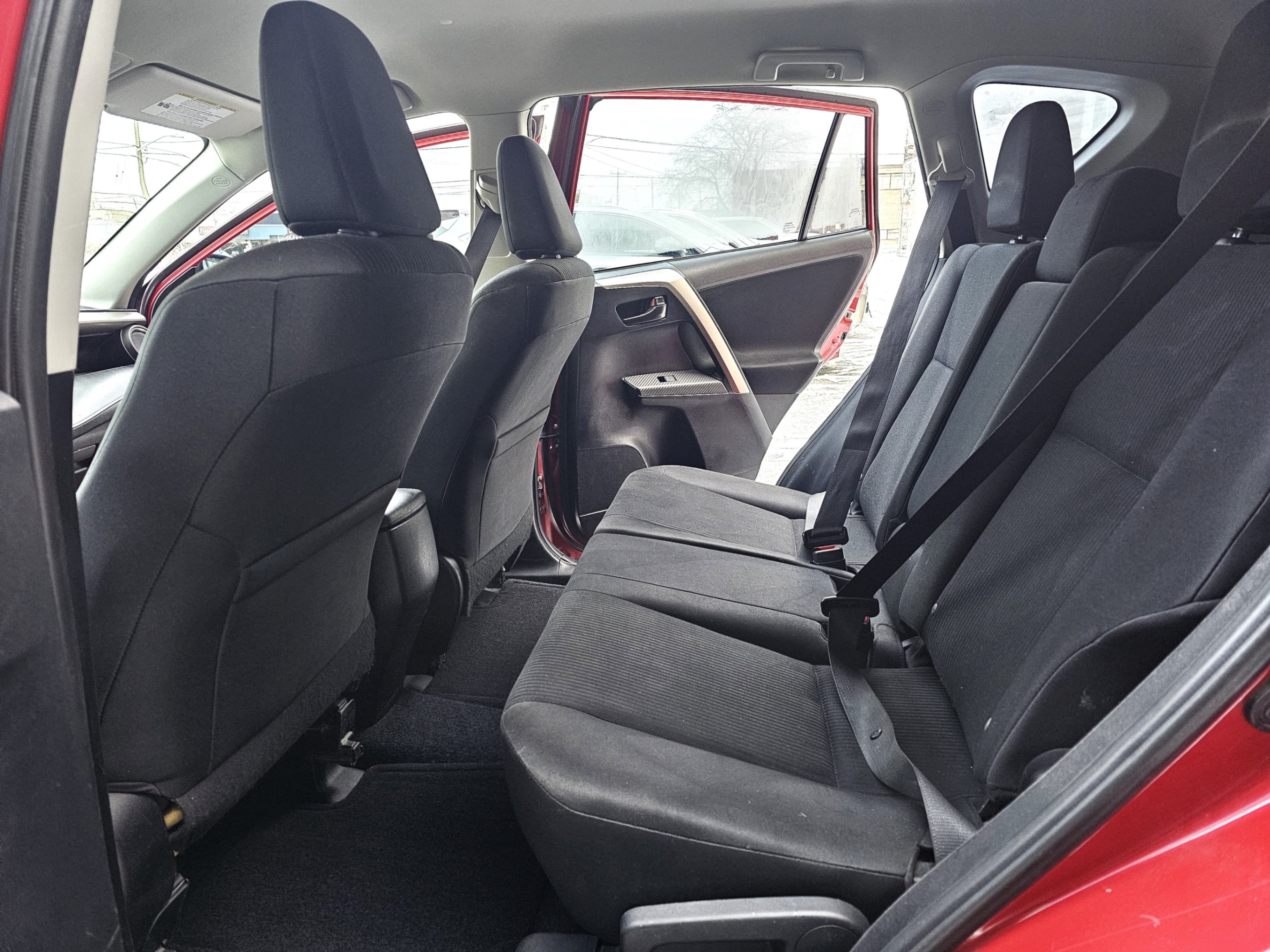 /todaysautosalesandservice/2014-Toyota-RAV4-7944682798068743.jpg