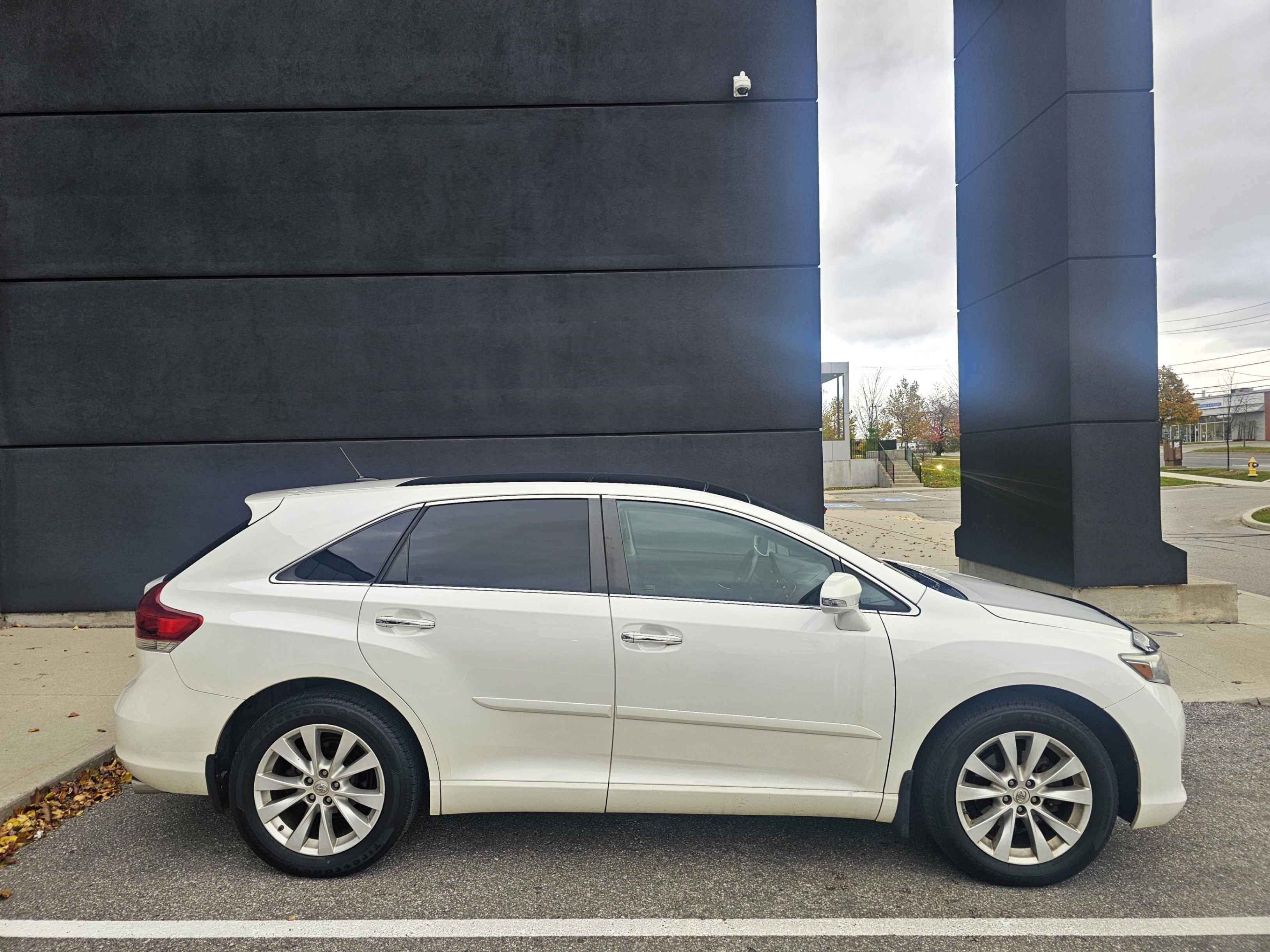 /todaysautosalesandservice/2014-Toyota-Venza-9707065092442442.jpg