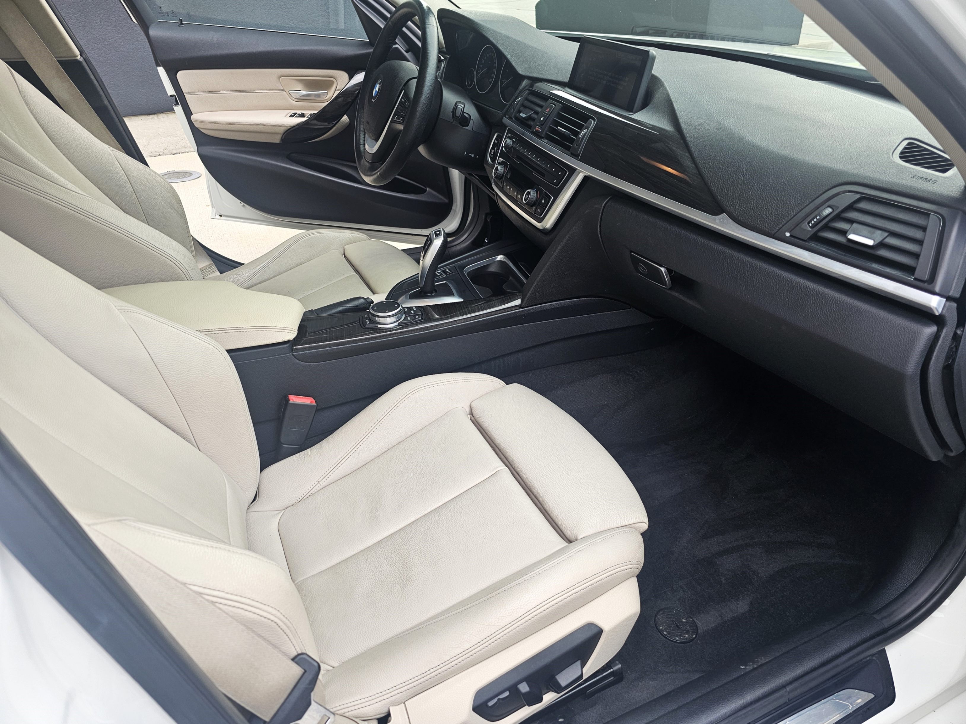 /todaysautosalesandservice/2015-BMW-3Series-6279018486312853.jpg