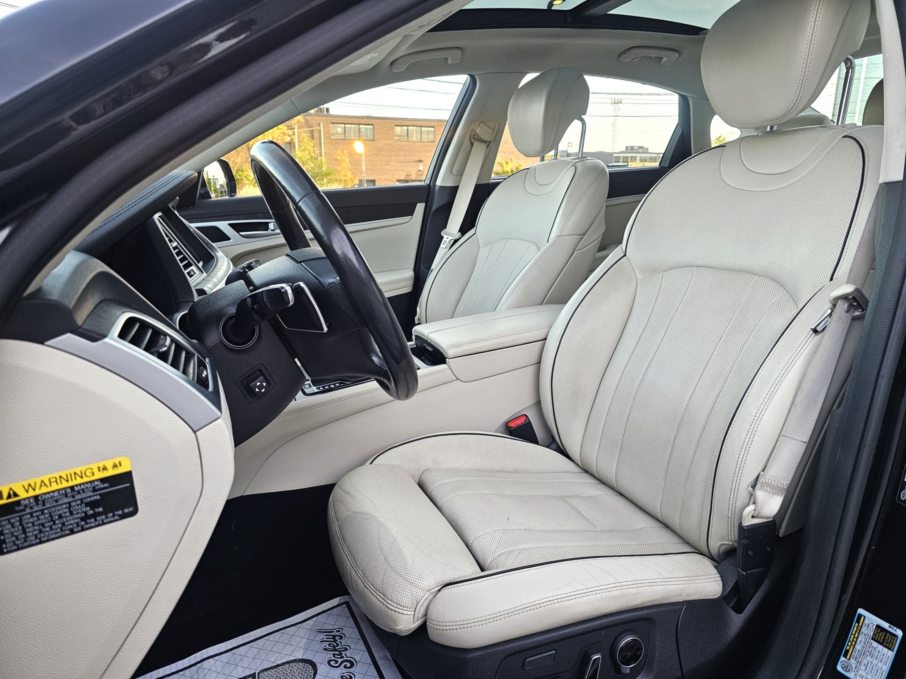 /todaysautosalesandservice/2015-Hyundai-Genesis-03201159543032639.jpg