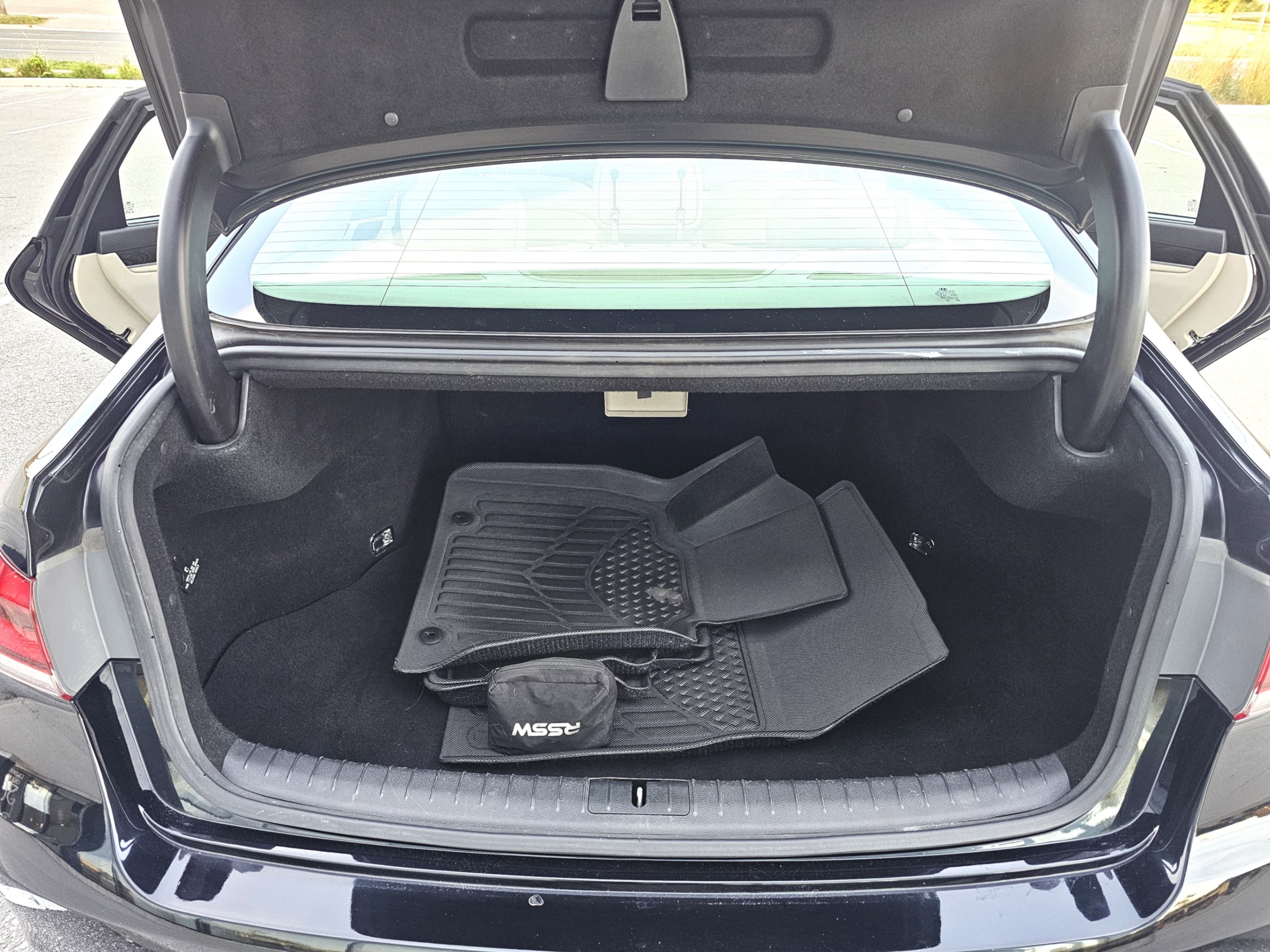 /todaysautosalesandservice/2015-Hyundai-Genesis-2272699273257086.jpg