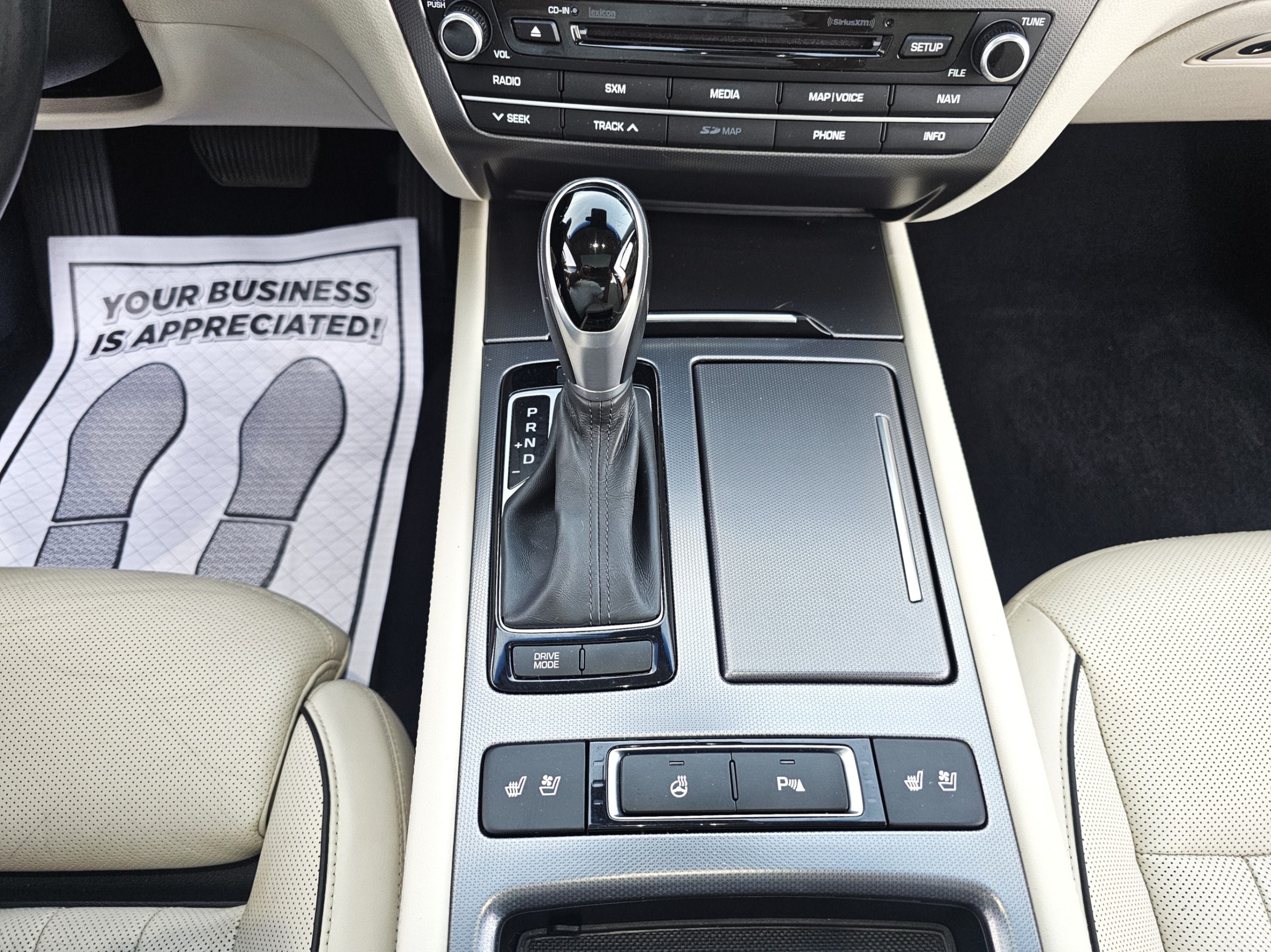 /todaysautosalesandservice/2015-Hyundai-Genesis-3082607508269799.jpg
