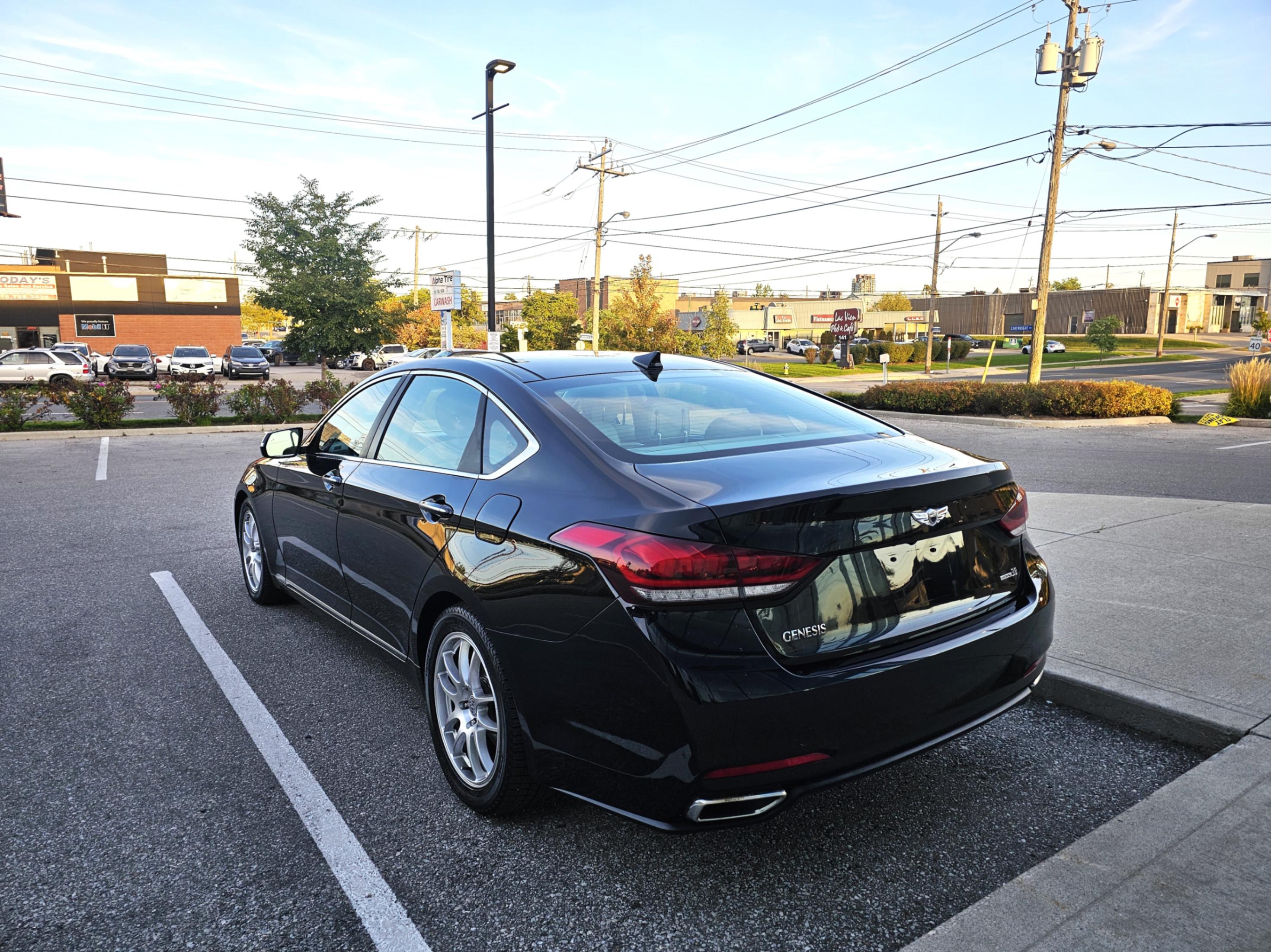 /todaysautosalesandservice/2015-Hyundai-Genesis-7854568705877345.jpg