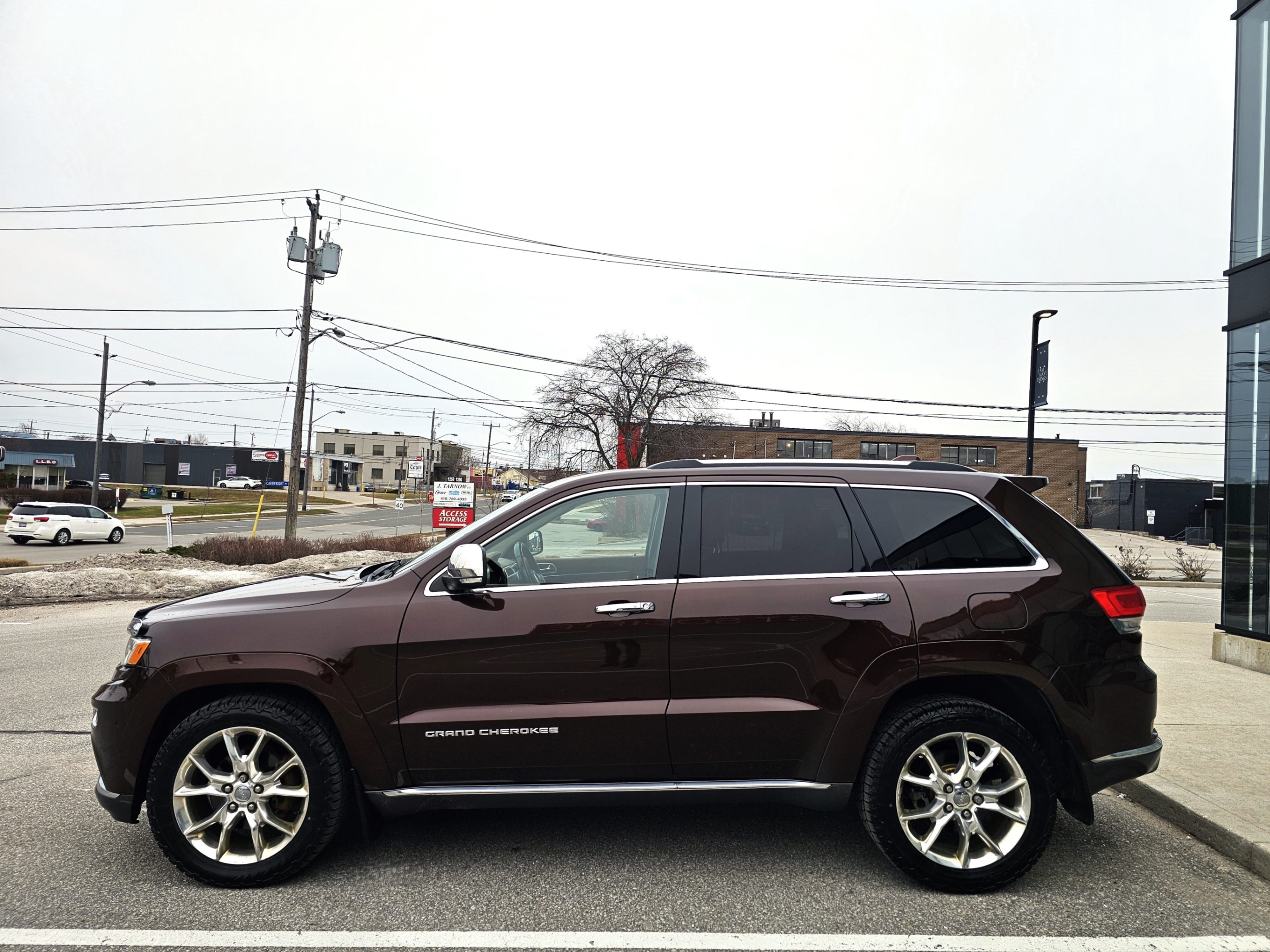 /todaysautosalesandservice/2015-Jeep-GrandCherokee-15594239401286325.jpg