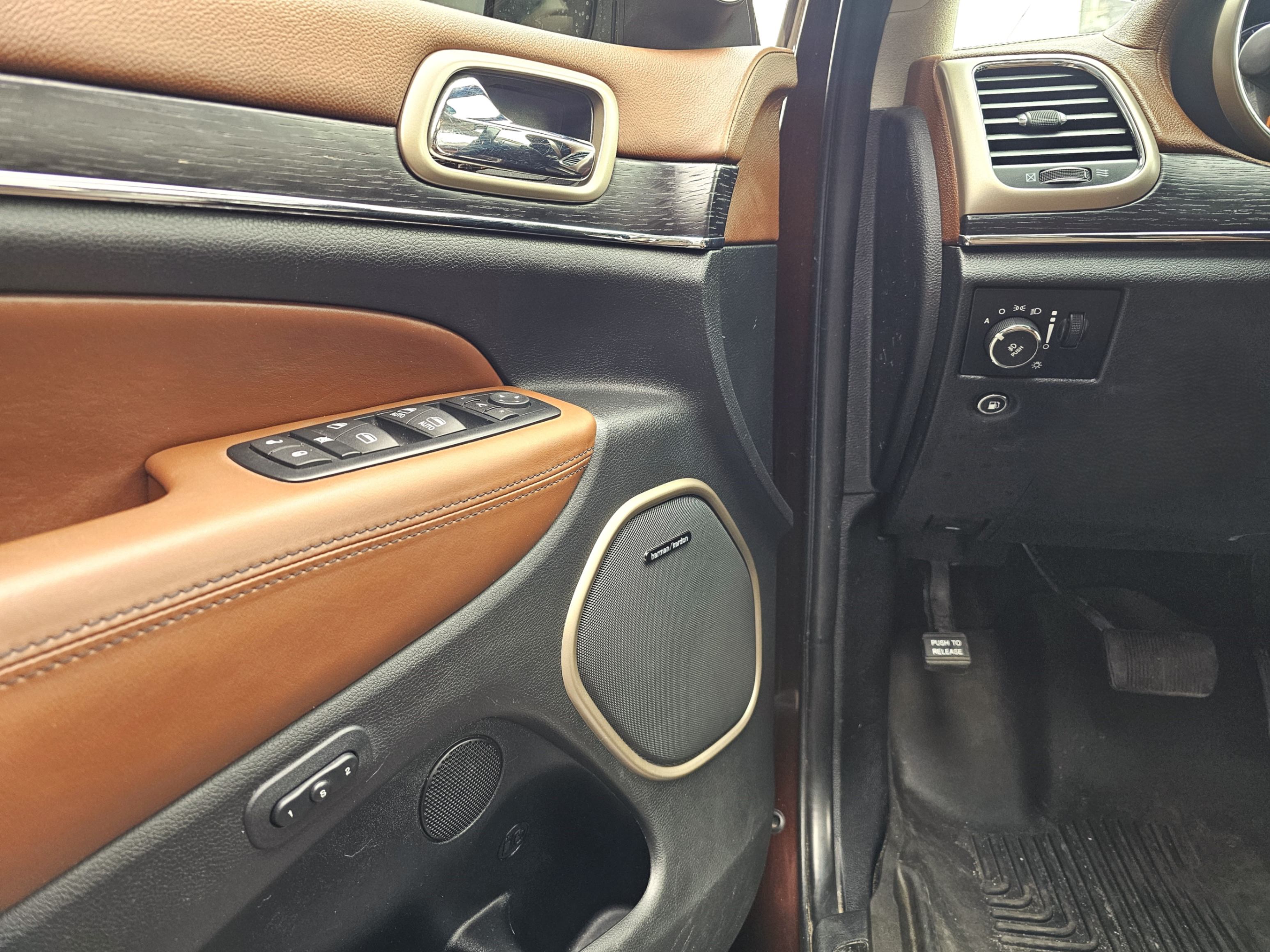 /todaysautosalesandservice/2015-Jeep-GrandCherokee-25496198266574344.jpg