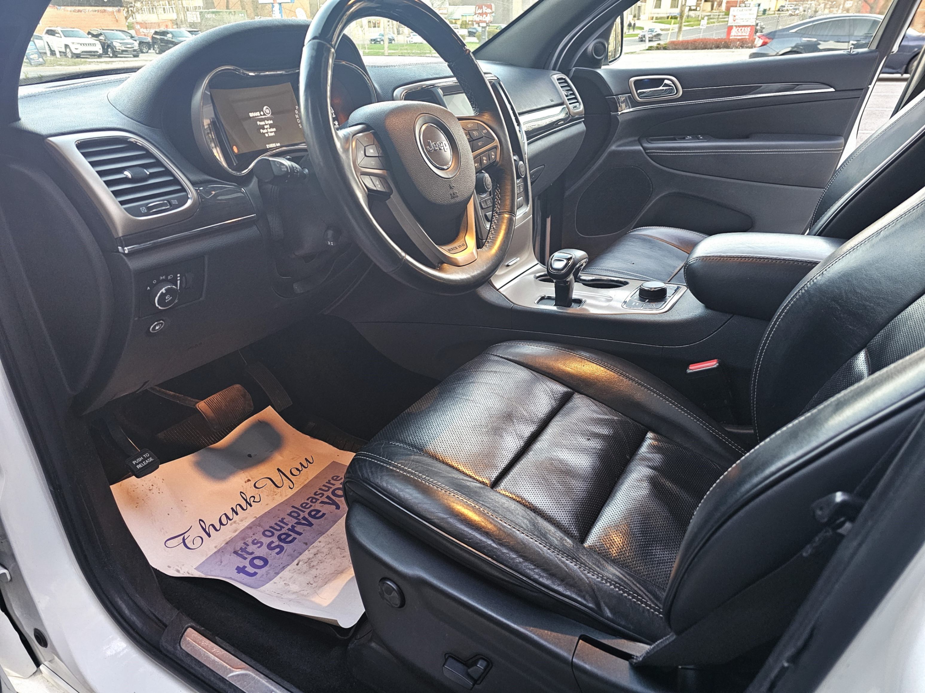 /todaysautosalesandservice/2015-Jeep-GrandCherokee-35827857556922305.jpg