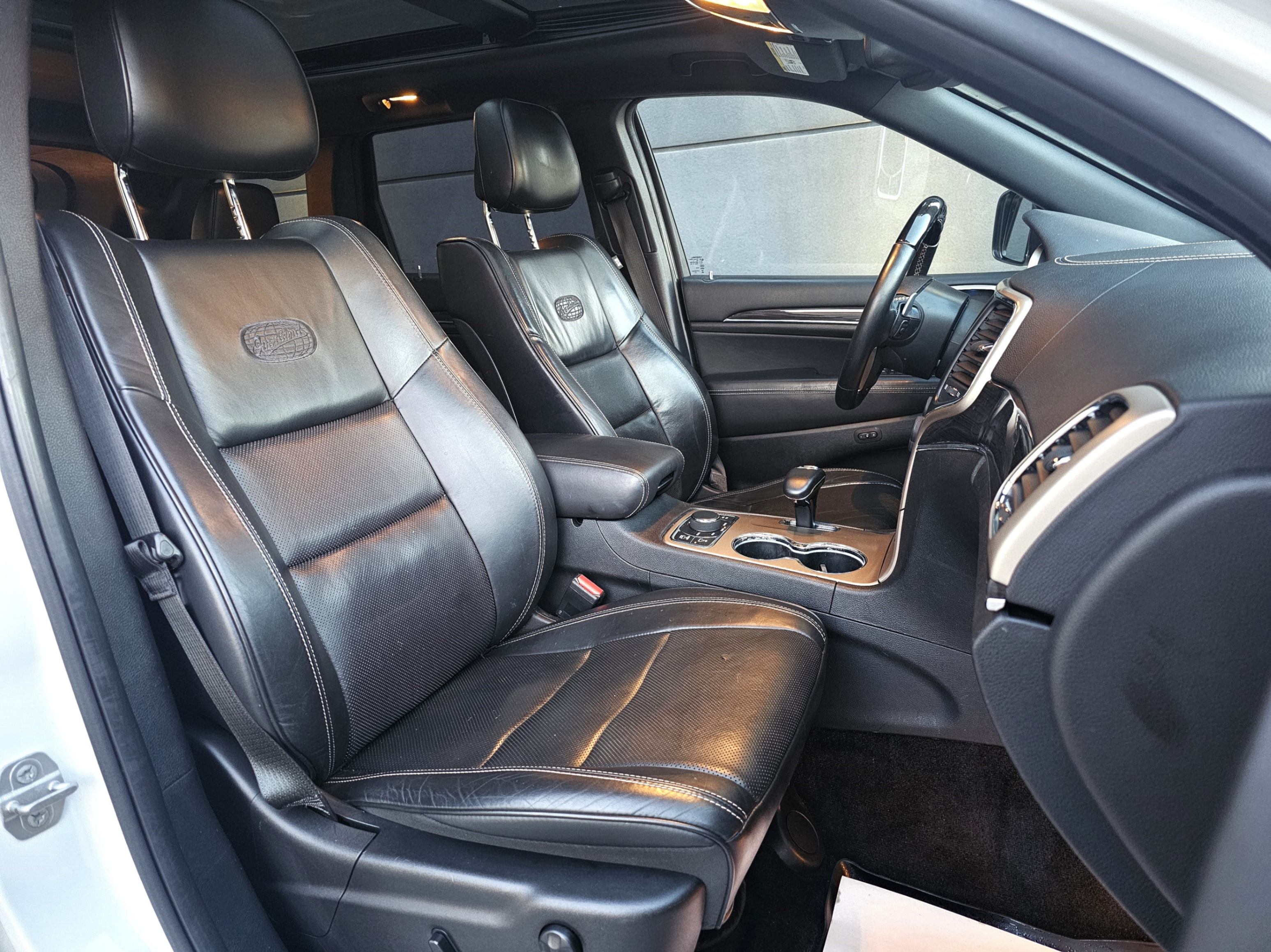 /todaysautosalesandservice/2015-Jeep-GrandCherokee-4445205097164906.jpg