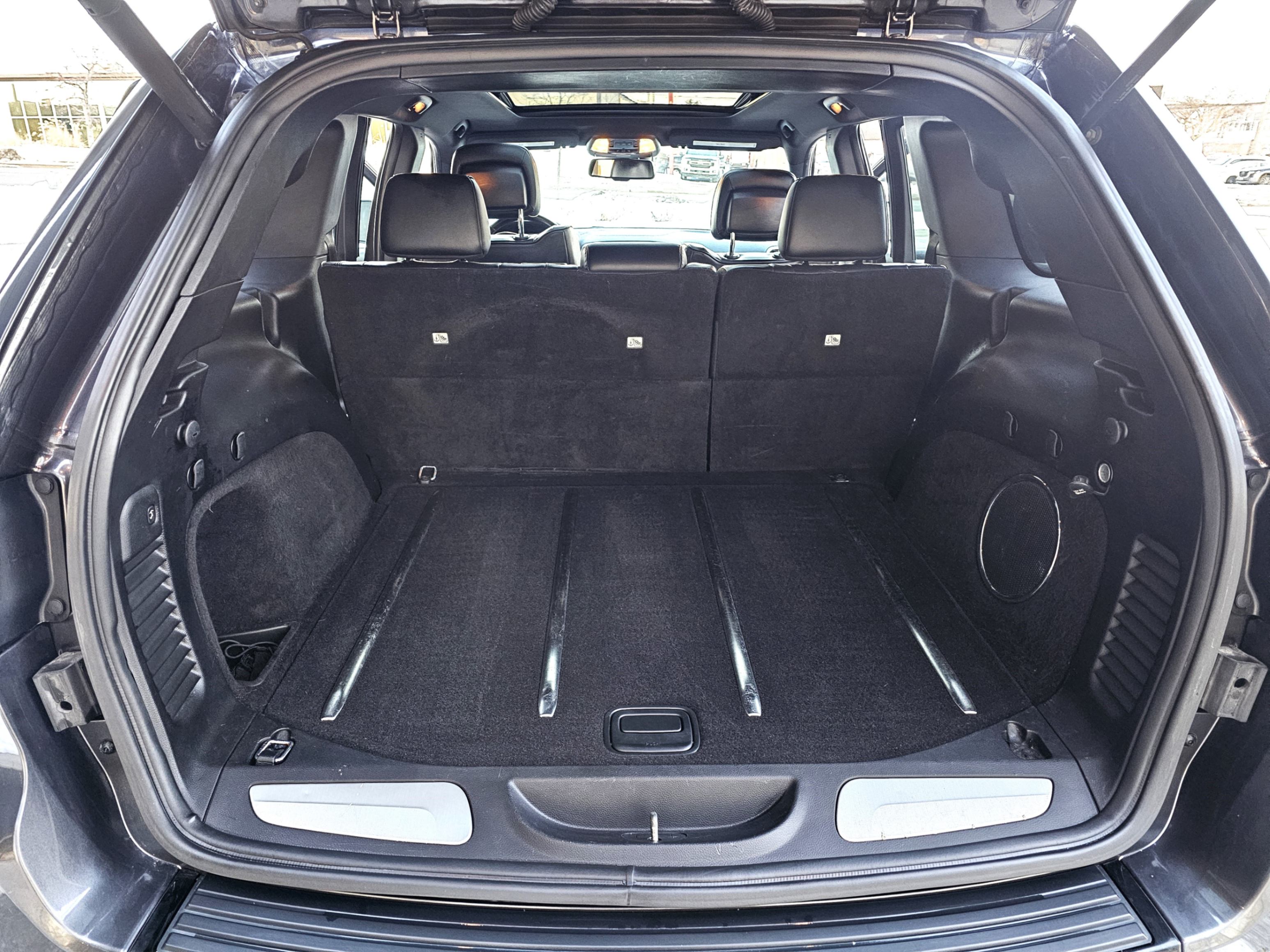 /todaysautosalesandservice/2015-Jeep-GrandCherokee-48567751538429405.jpg