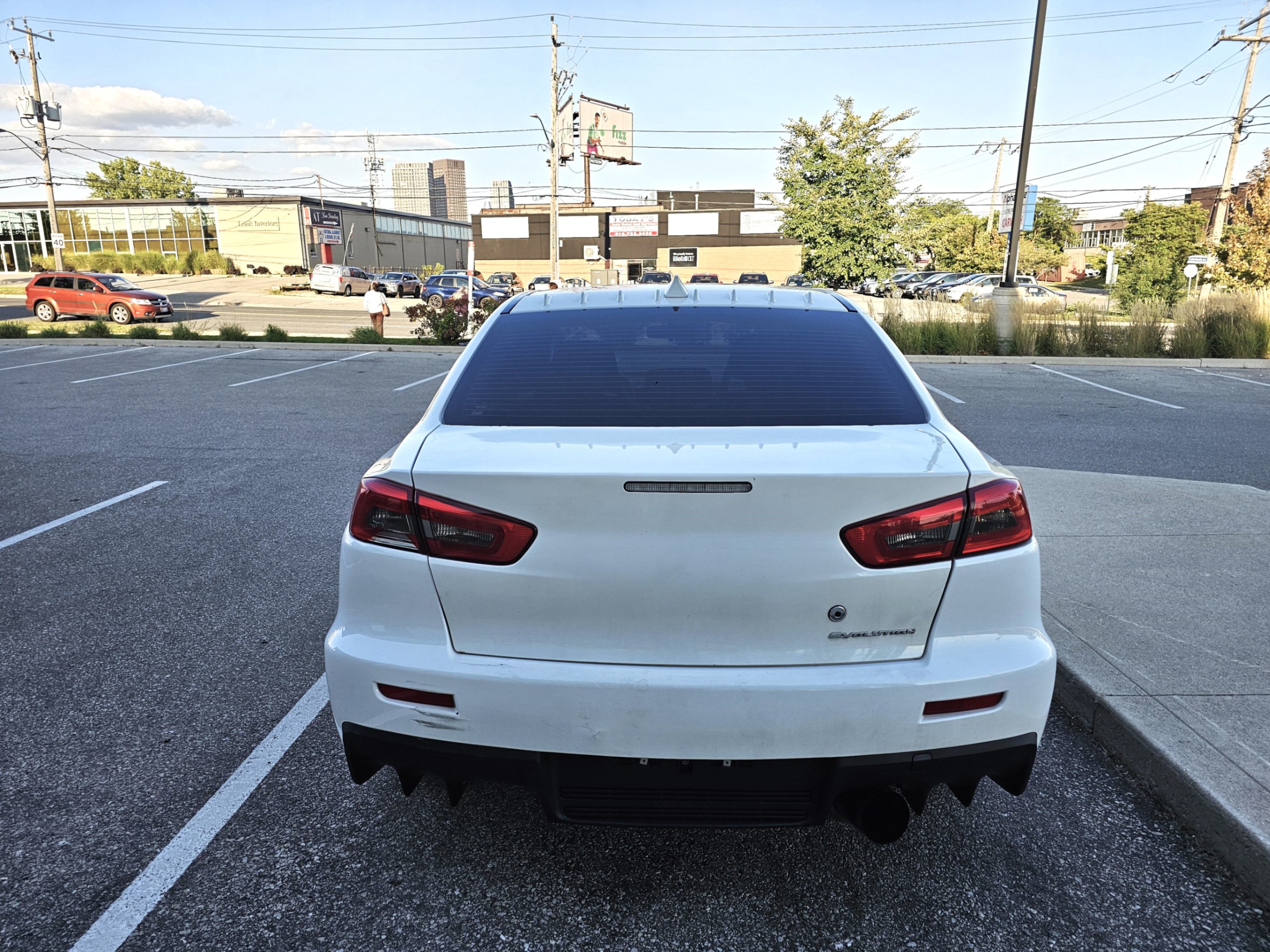/todaysautosalesandservice/2015-Mitsubishi-LancerEvolution-112183204896531.jpg