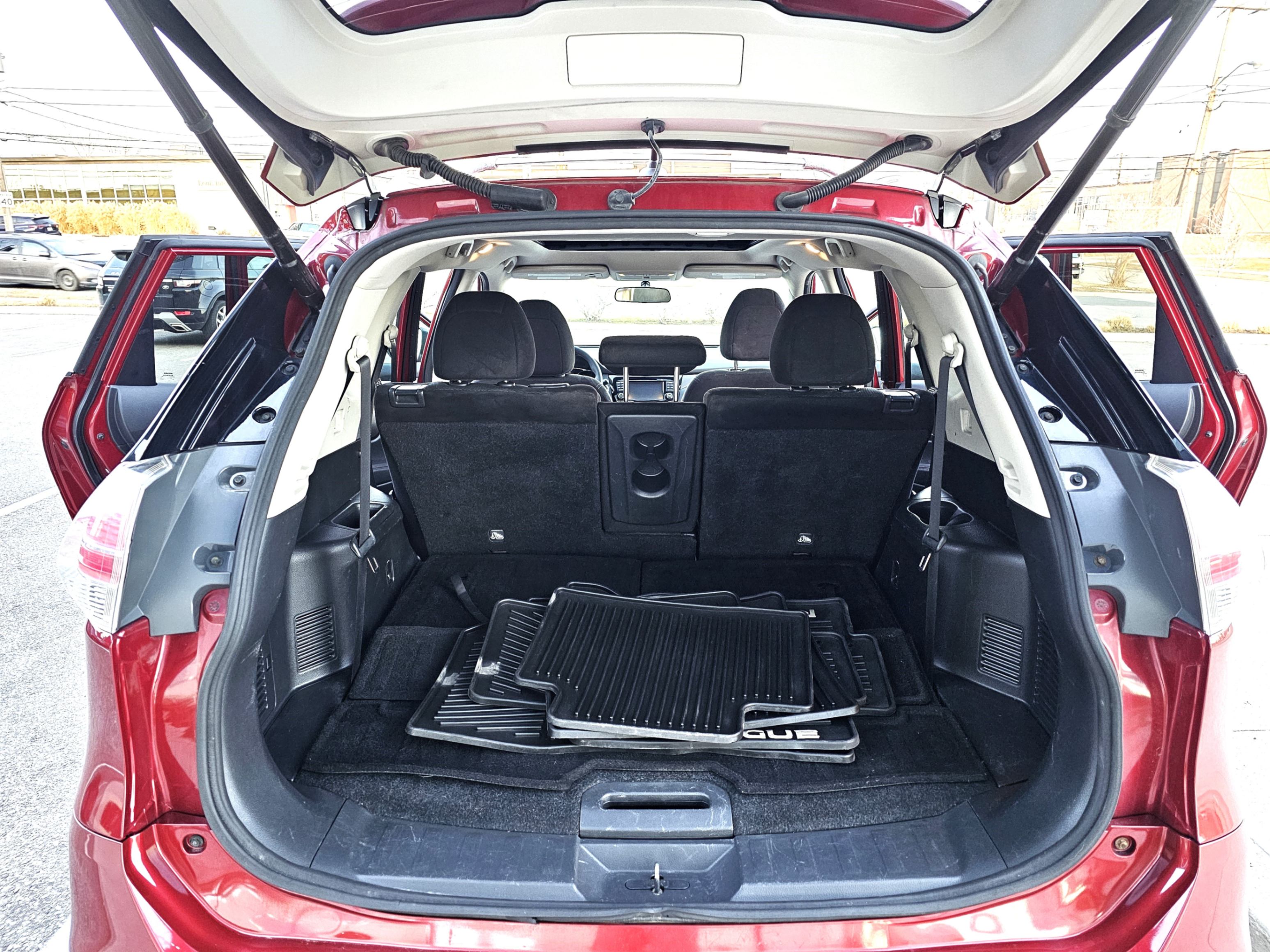 /todaysautosalesandservice/2015-Nissan-Rogue-040379803295525596.jpg