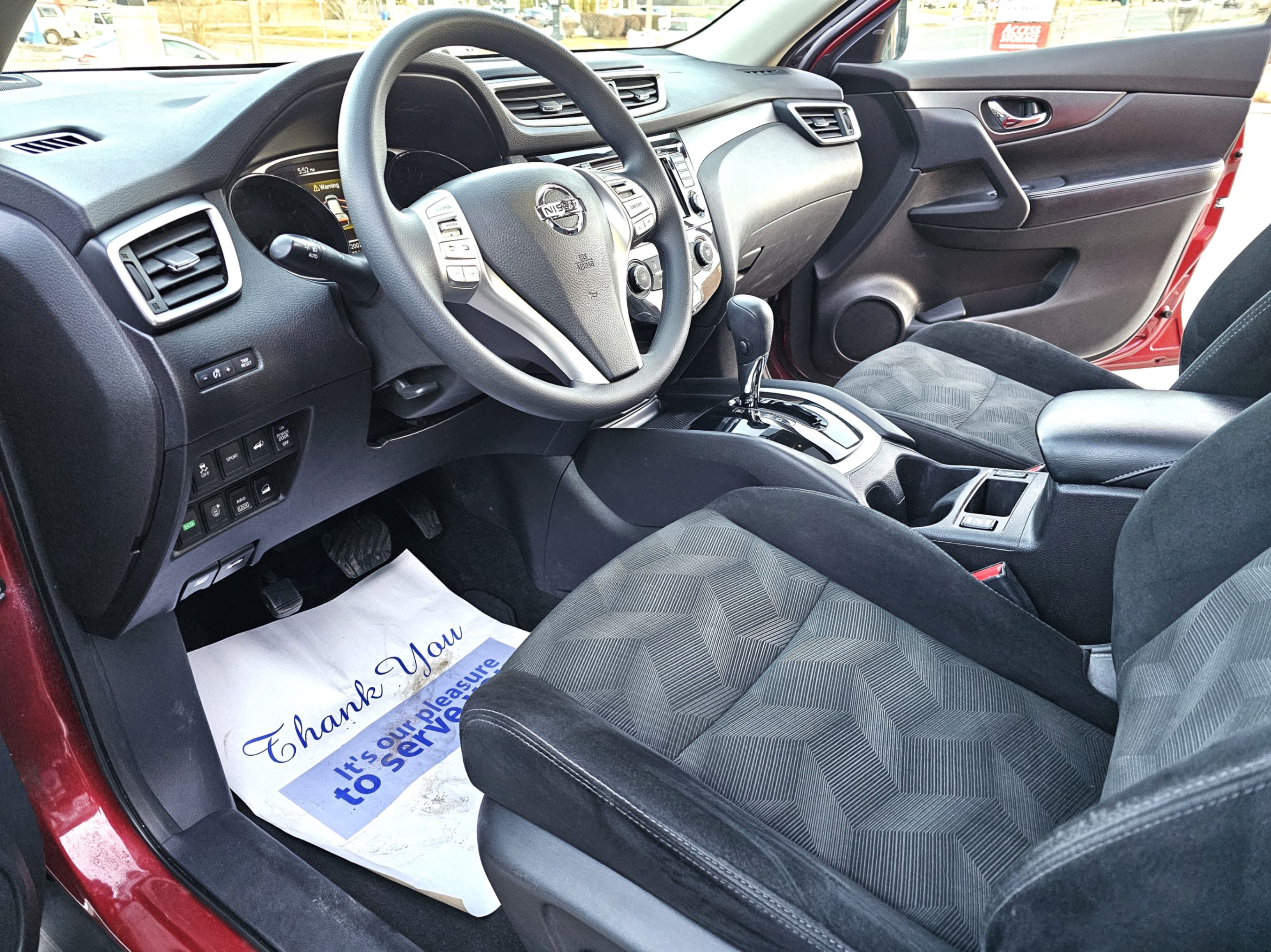 /todaysautosalesandservice/2015-Nissan-Rogue-25174979698357713.jpg
