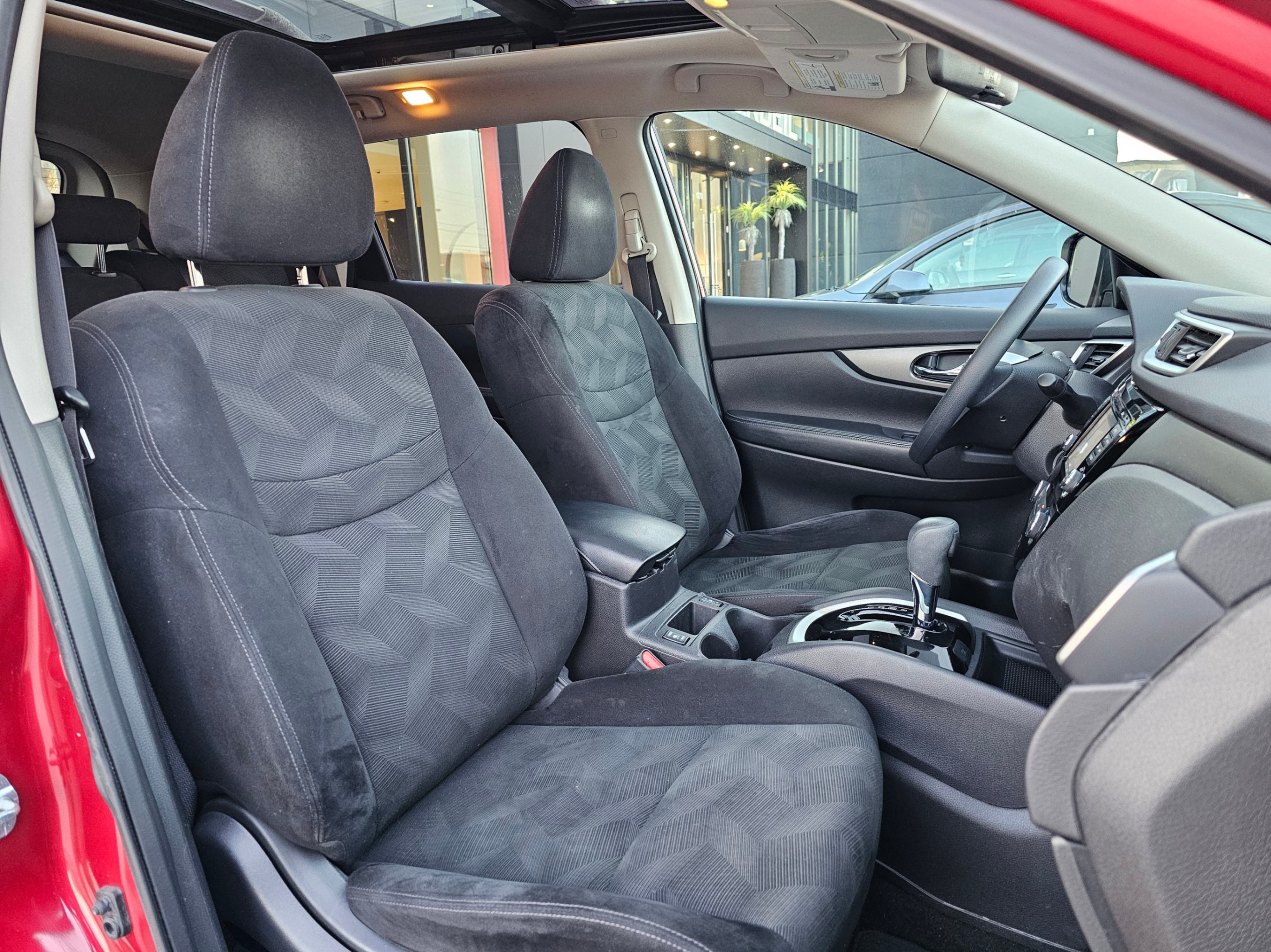 /todaysautosalesandservice/2015-Nissan-Rogue-35747553955444955.jpg