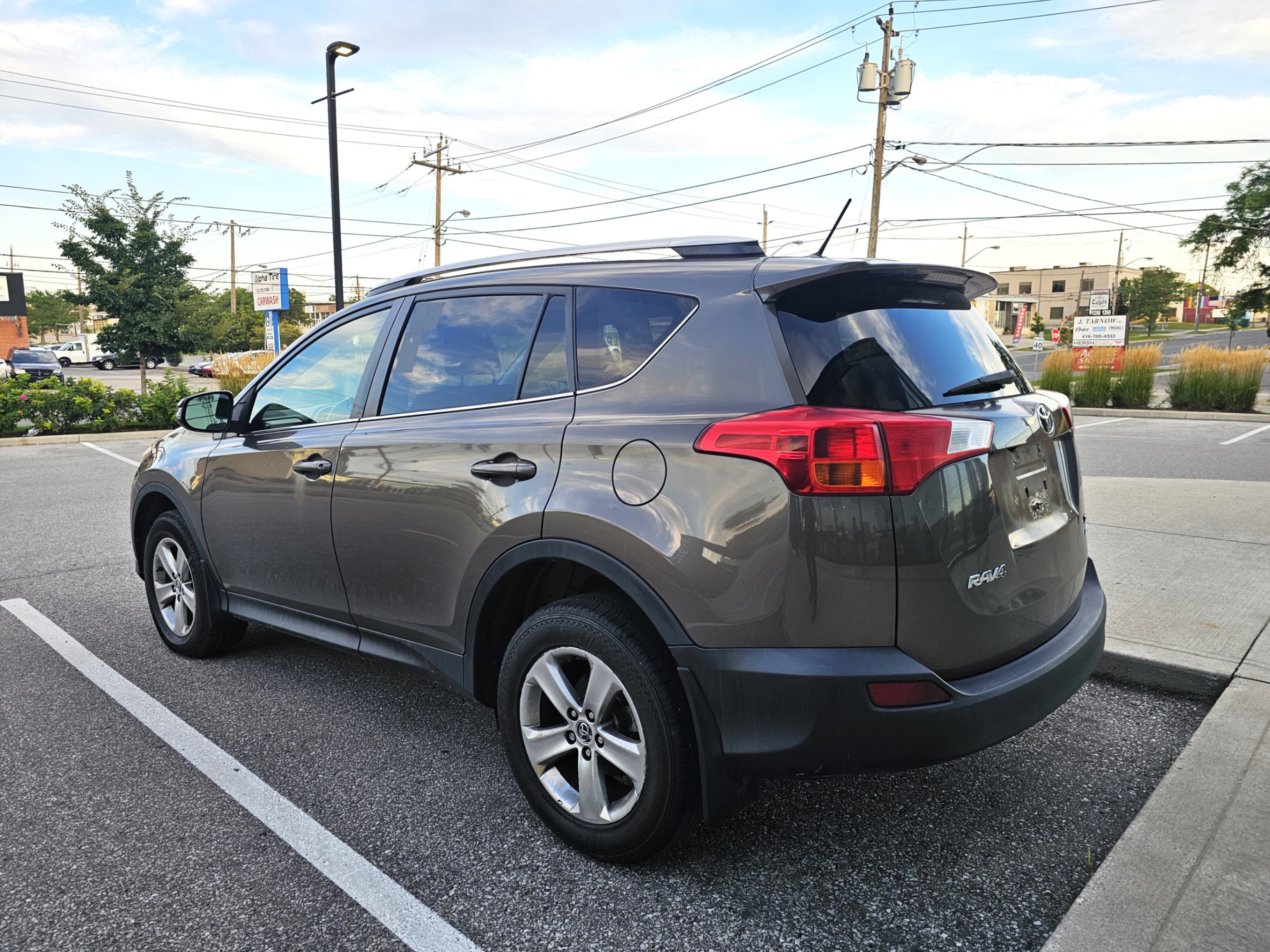 /todaysautosalesandservice/2015-Toyota-RAV4-07955154147927734.jpg