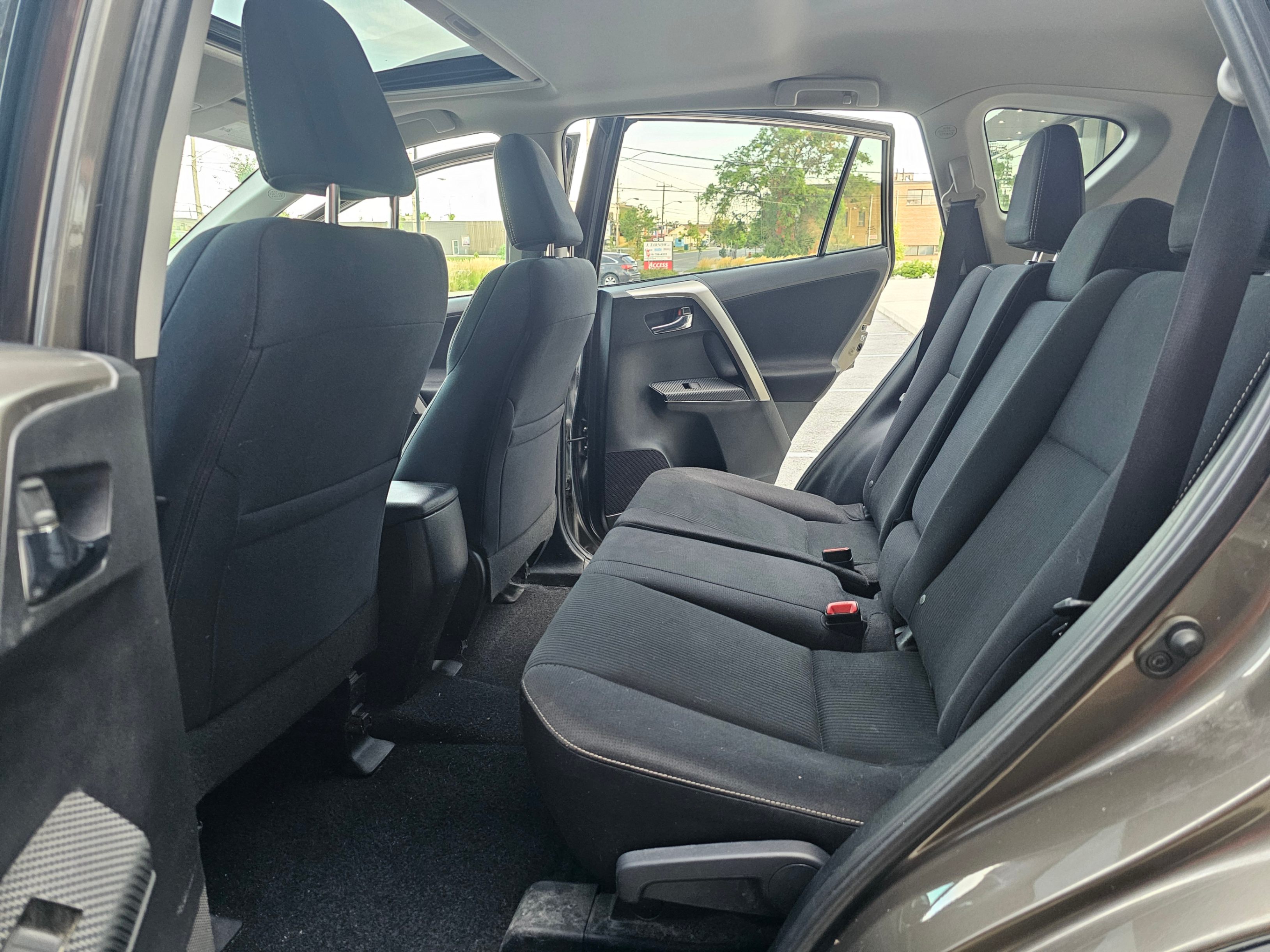 /todaysautosalesandservice/2015-Toyota-RAV4-3208845749905731.jpg