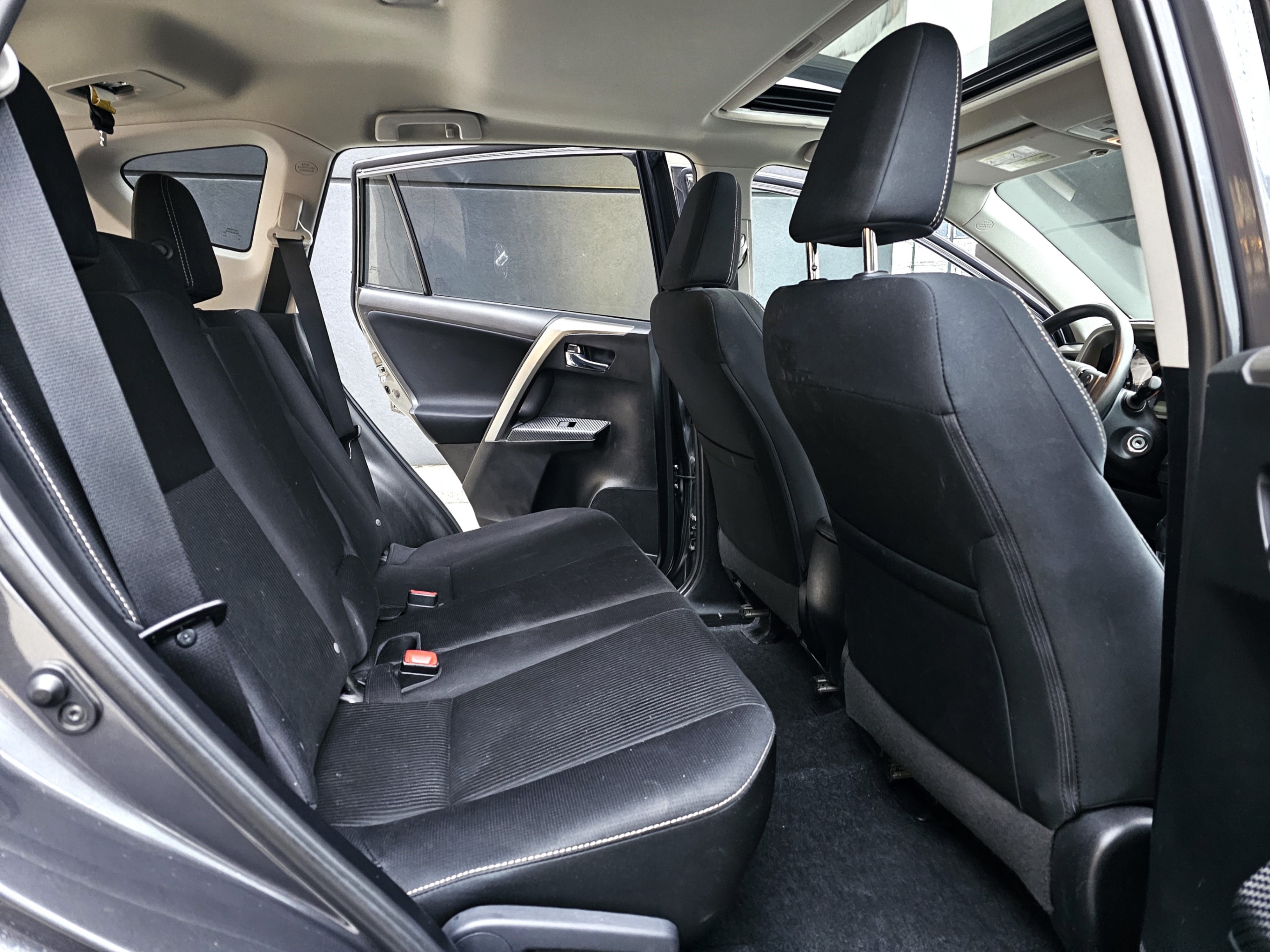 /todaysautosalesandservice/2015-Toyota-RAV4-467282614123643.jpg