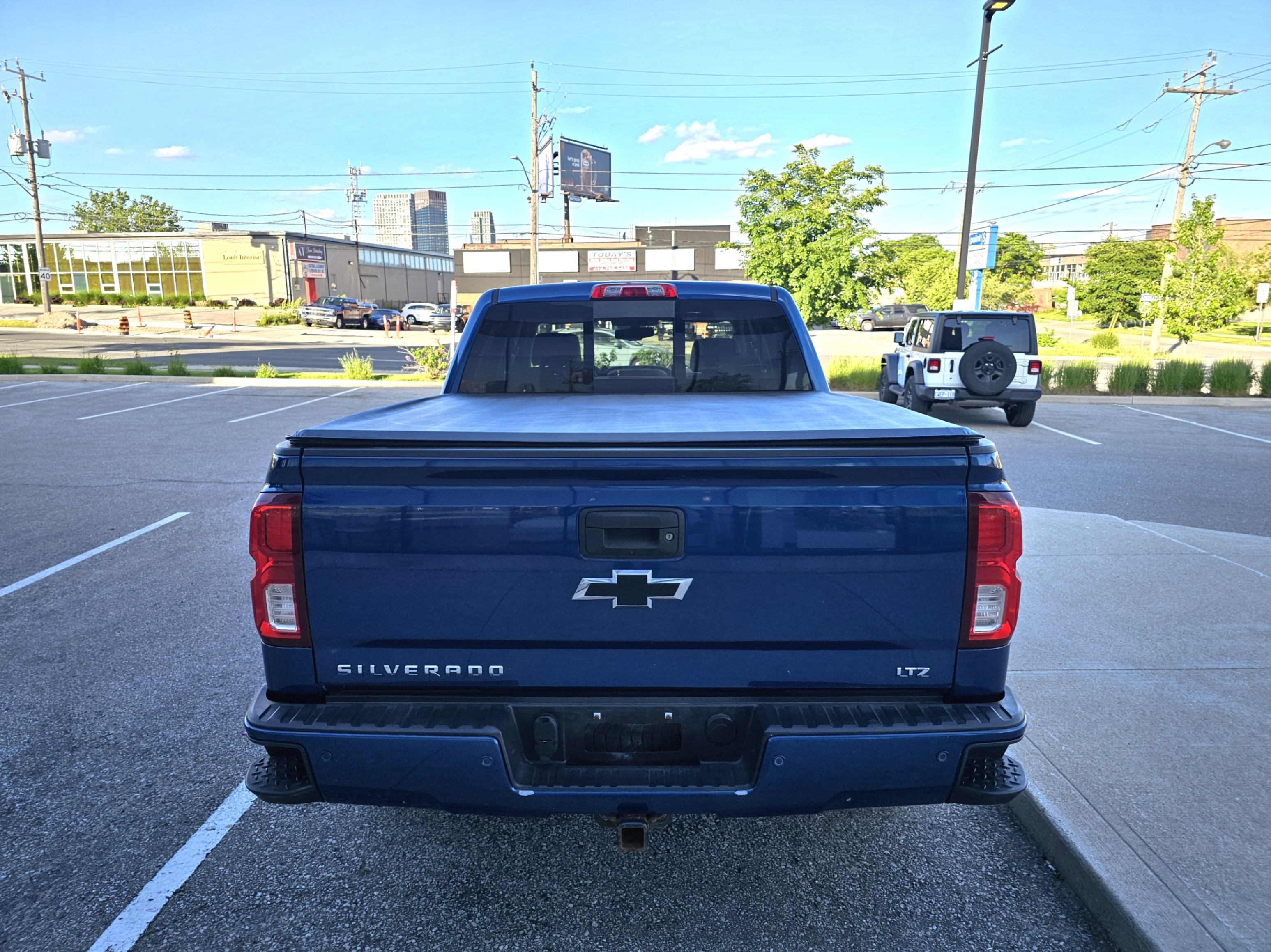 /todaysautosalesandservice/2016-Chevrolet-Silverado1500-016954399791336172.jpg