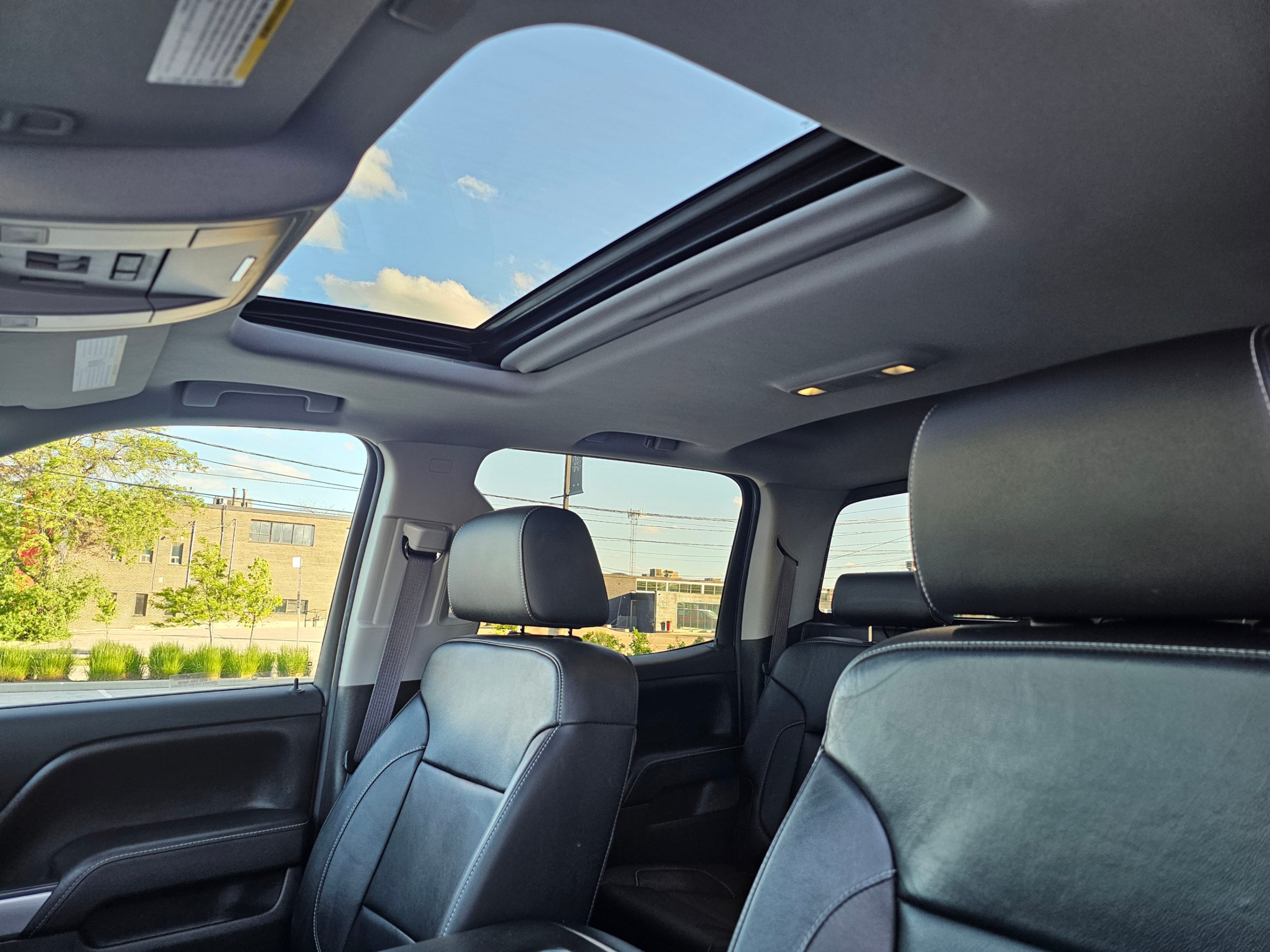 /todaysautosalesandservice/2016-Chevrolet-Silverado1500-33610681283395816.jpg