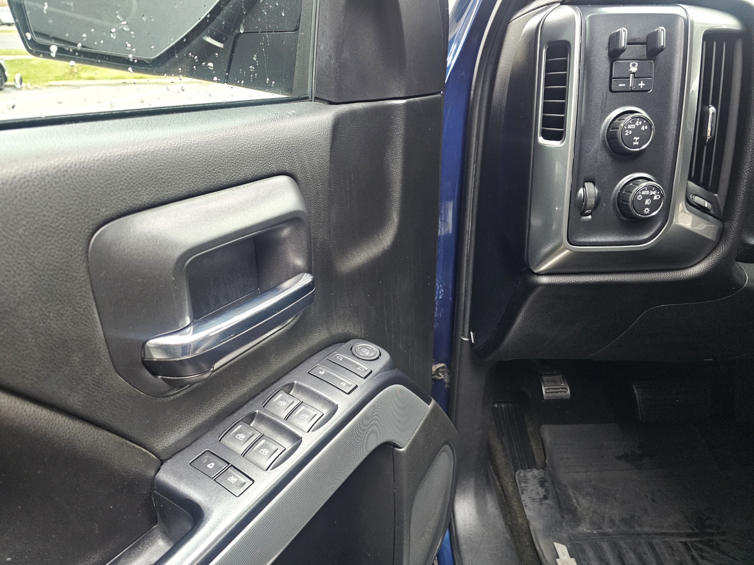 /todaysautosalesandservice/2016-Chevrolet-Silverado1500-7864659074626306.jpg