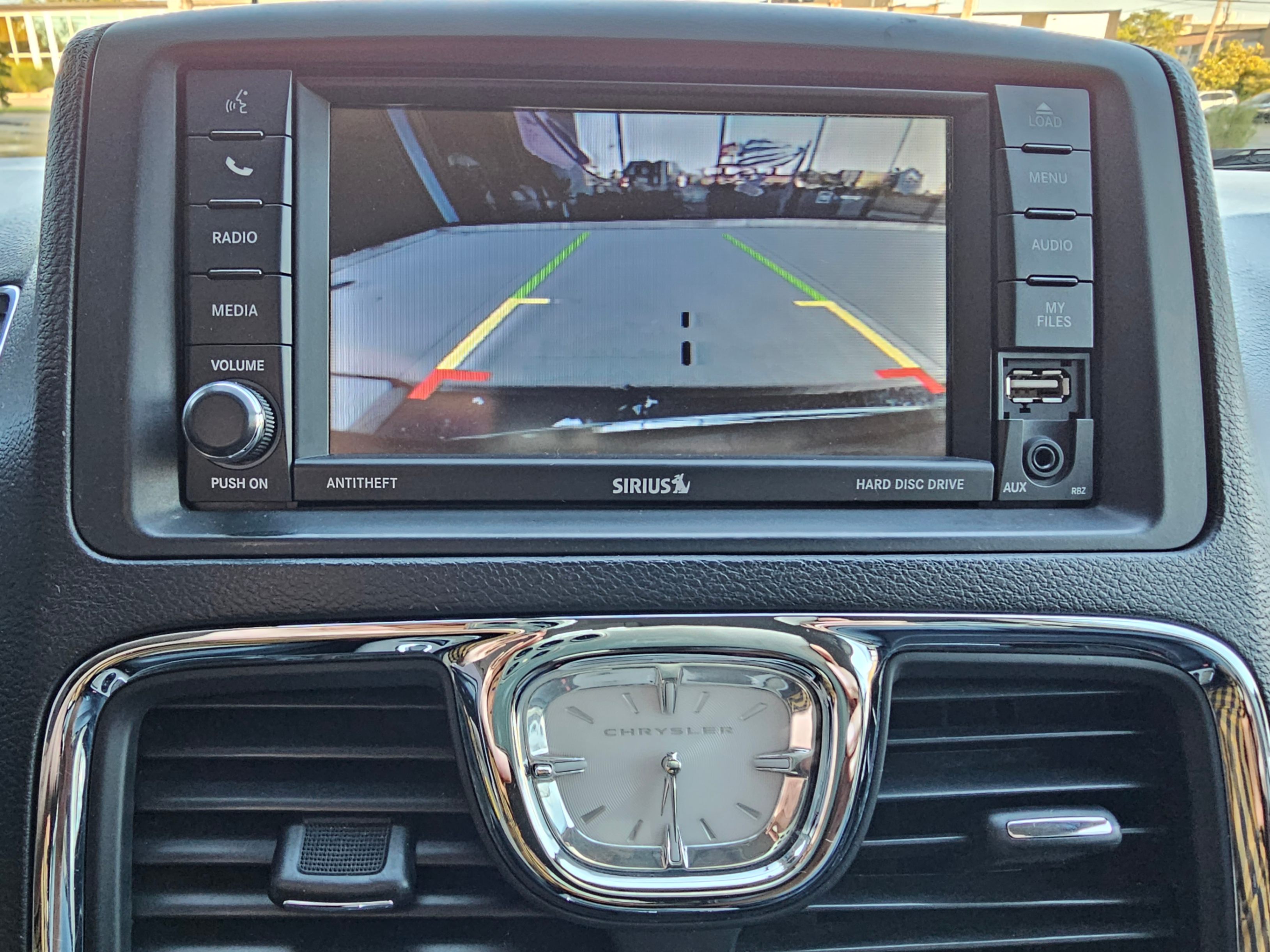 /todaysautosalesandservice/2016-Chrysler-Town&-25611131863036185.jpg