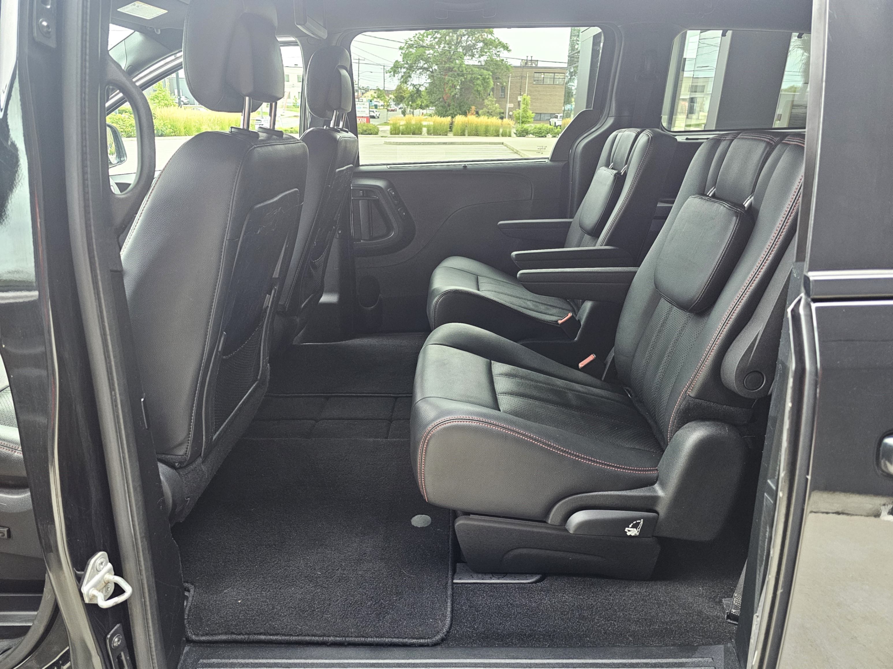 /todaysautosalesandservice/2016-Dodge-GrandCaravan-030960161026202915.jpg