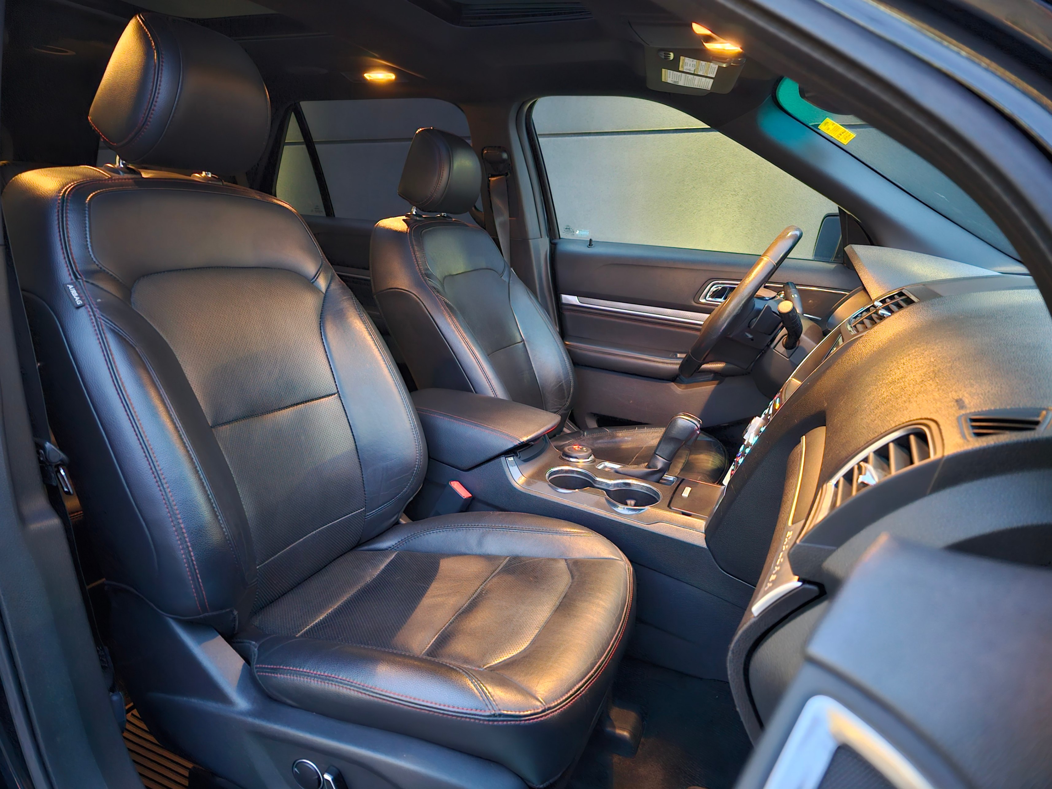/todaysautosalesandservice/2016-Ford-Explorer-6259376791821691.jpg
