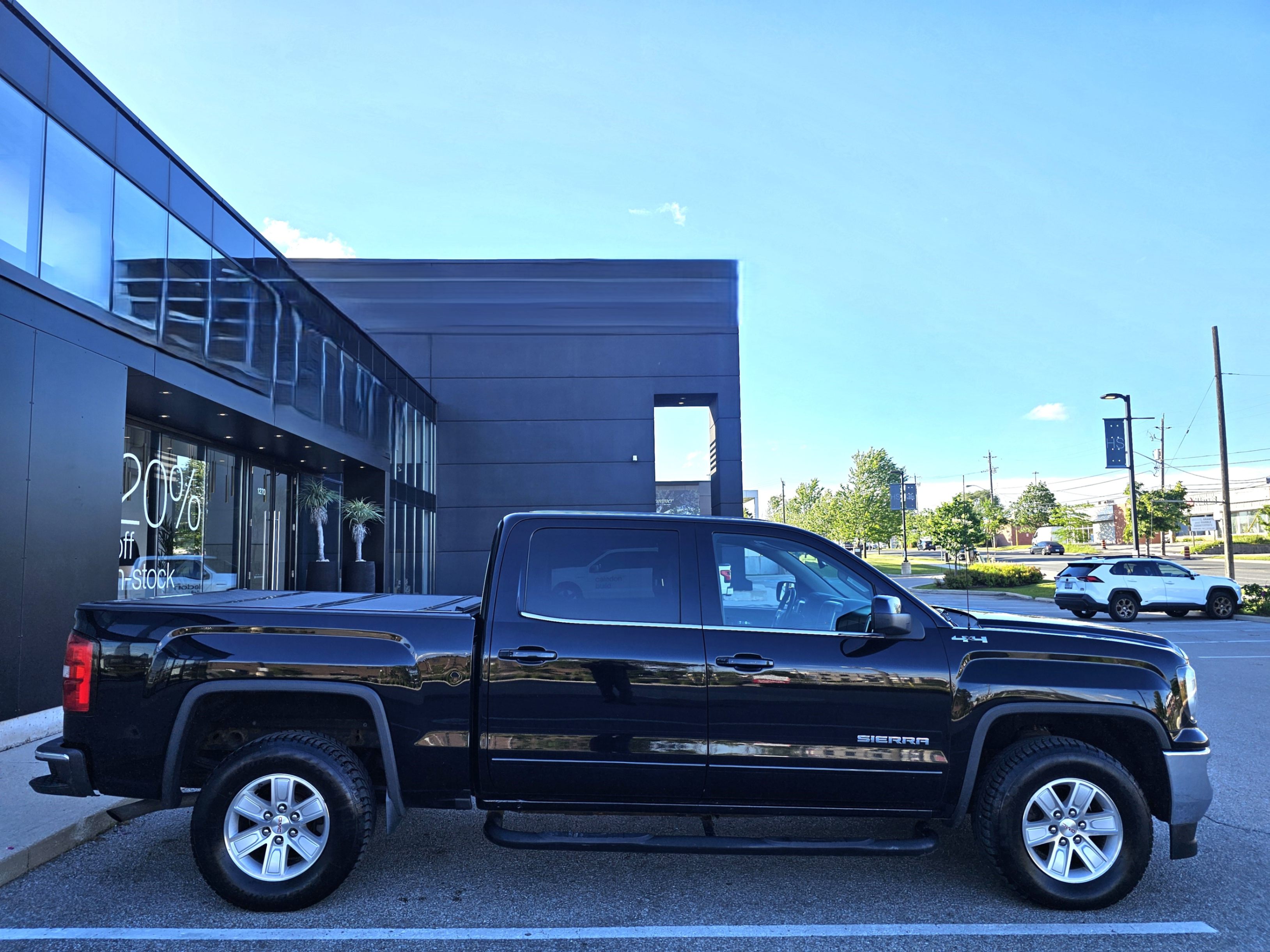 /todaysautosalesandservice/2016-GMC-Sierra1500-12904368811004852.jpg