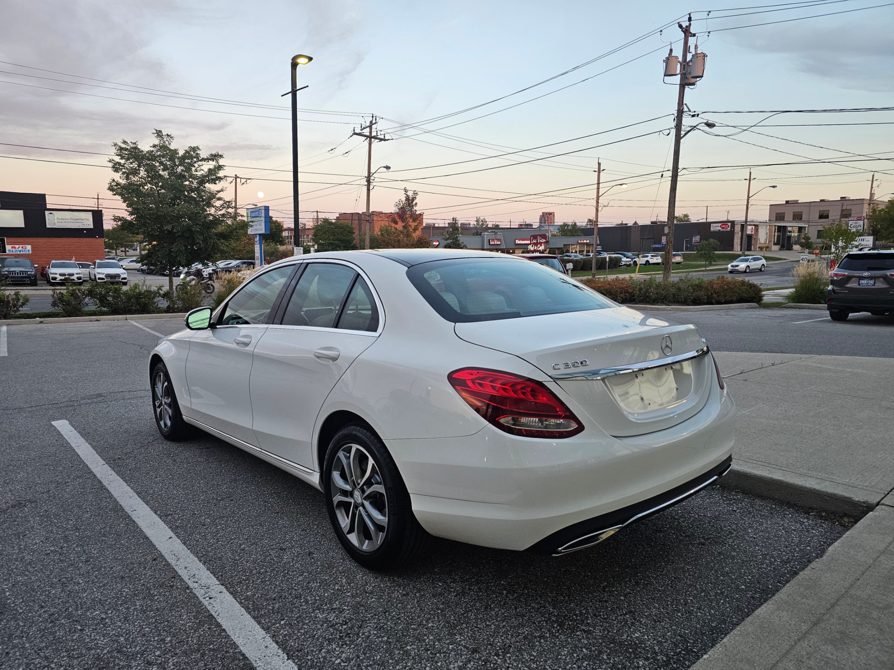 /todaysautosalesandservice/2016-Mercedes-Benz-C-Class-5490100113606917.jpg