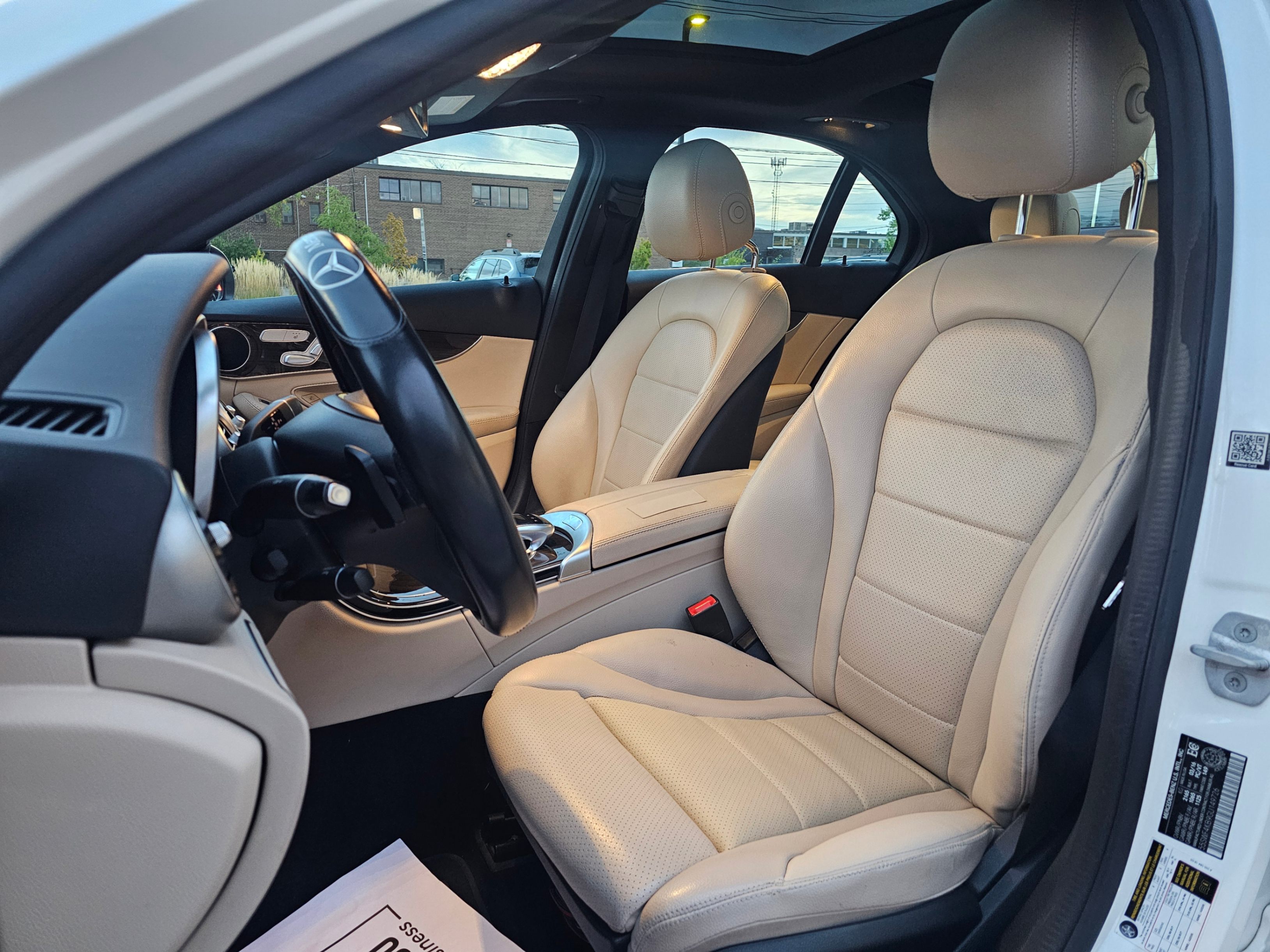 /todaysautosalesandservice/2016-Mercedes-Benz-C-Class-7638905703059371.jpg