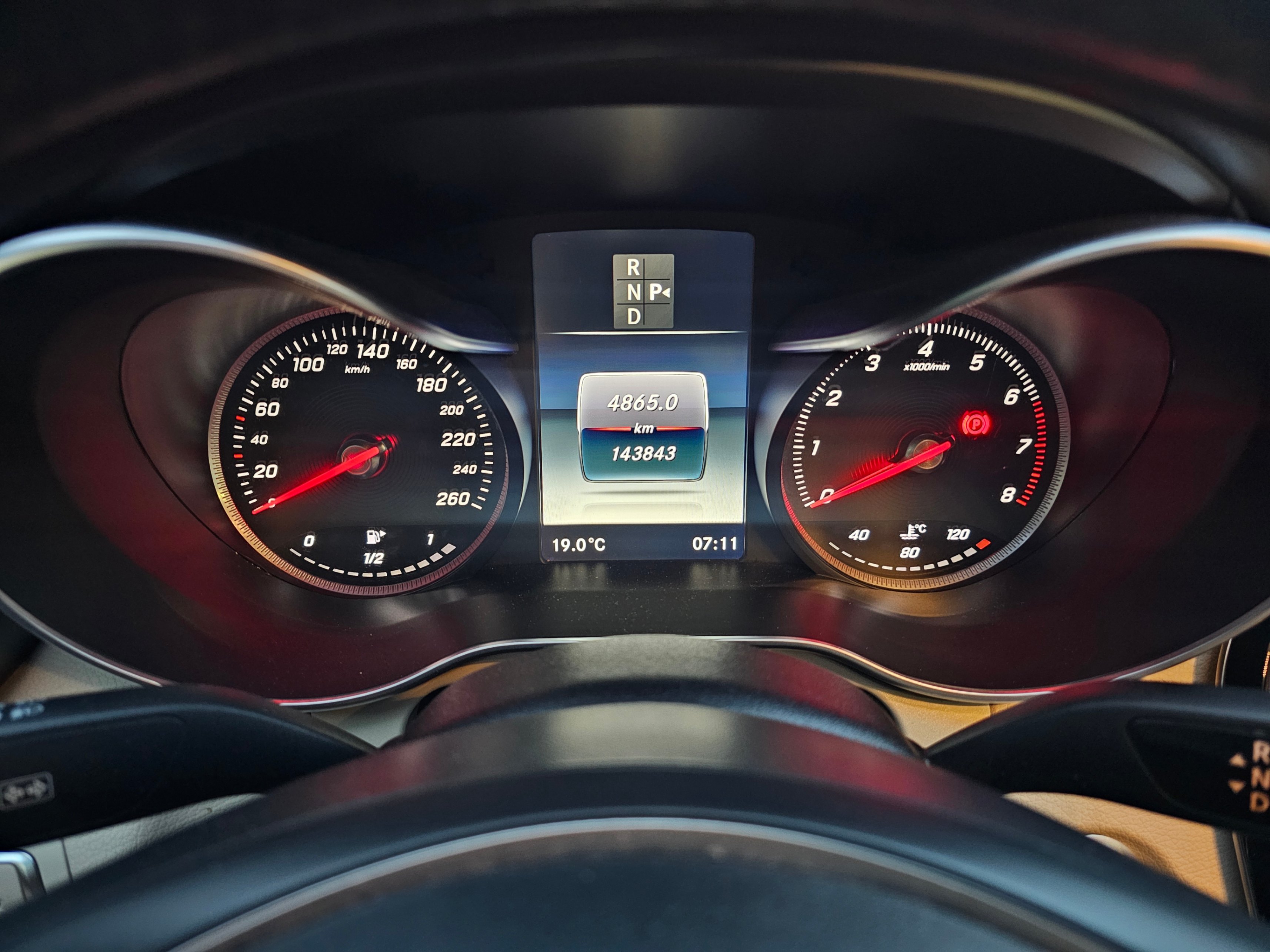 /todaysautosalesandservice/2016-Mercedes-Benz-C-Class-9760133303355087.jpg