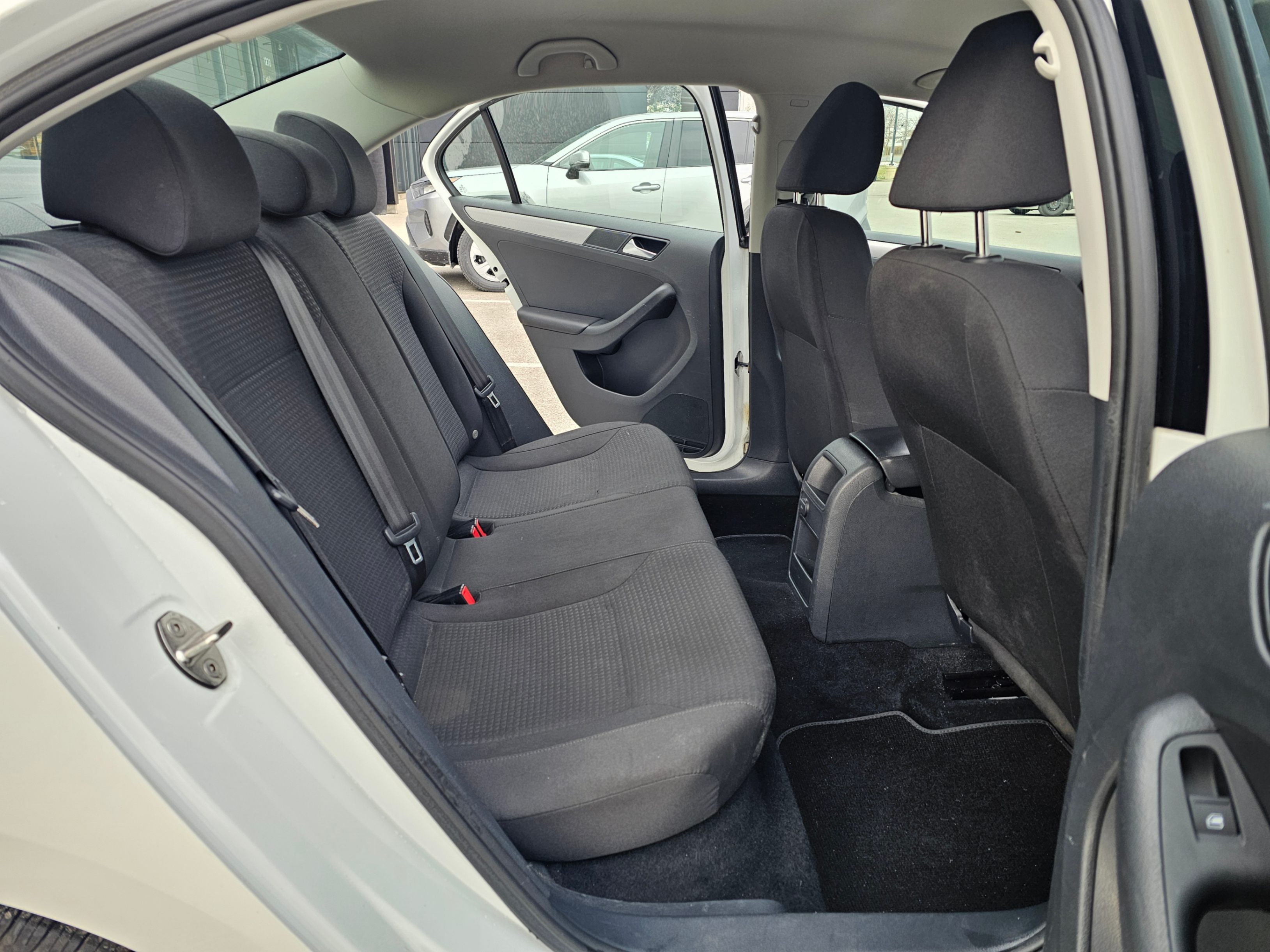 /todaysautosalesandservice/2016-Volkswagen-Jetta-9556761581216011.jpg