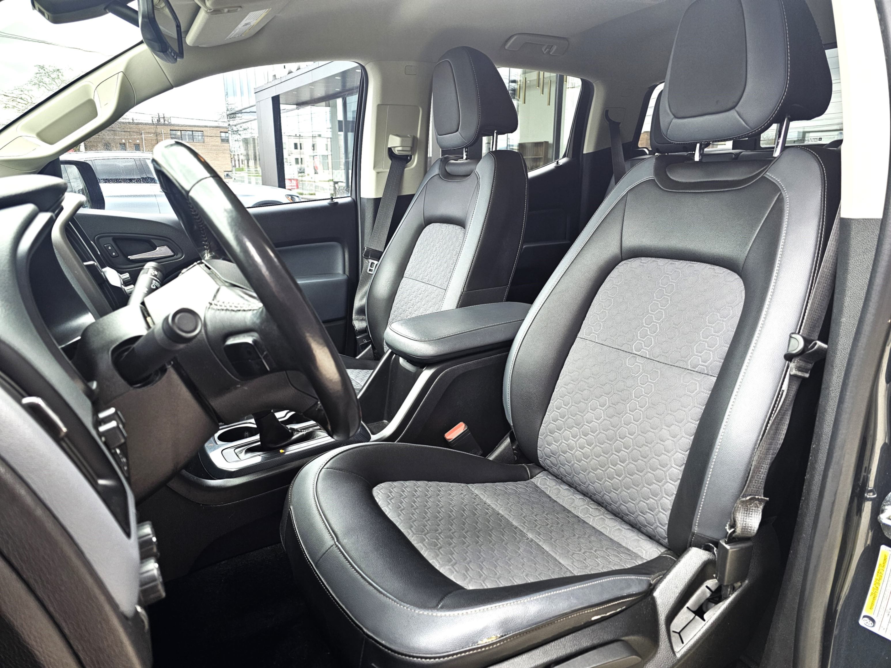 /todaysautosalesandservice/2017-Chevrolet-Colorado-5748836183955739.jpg
