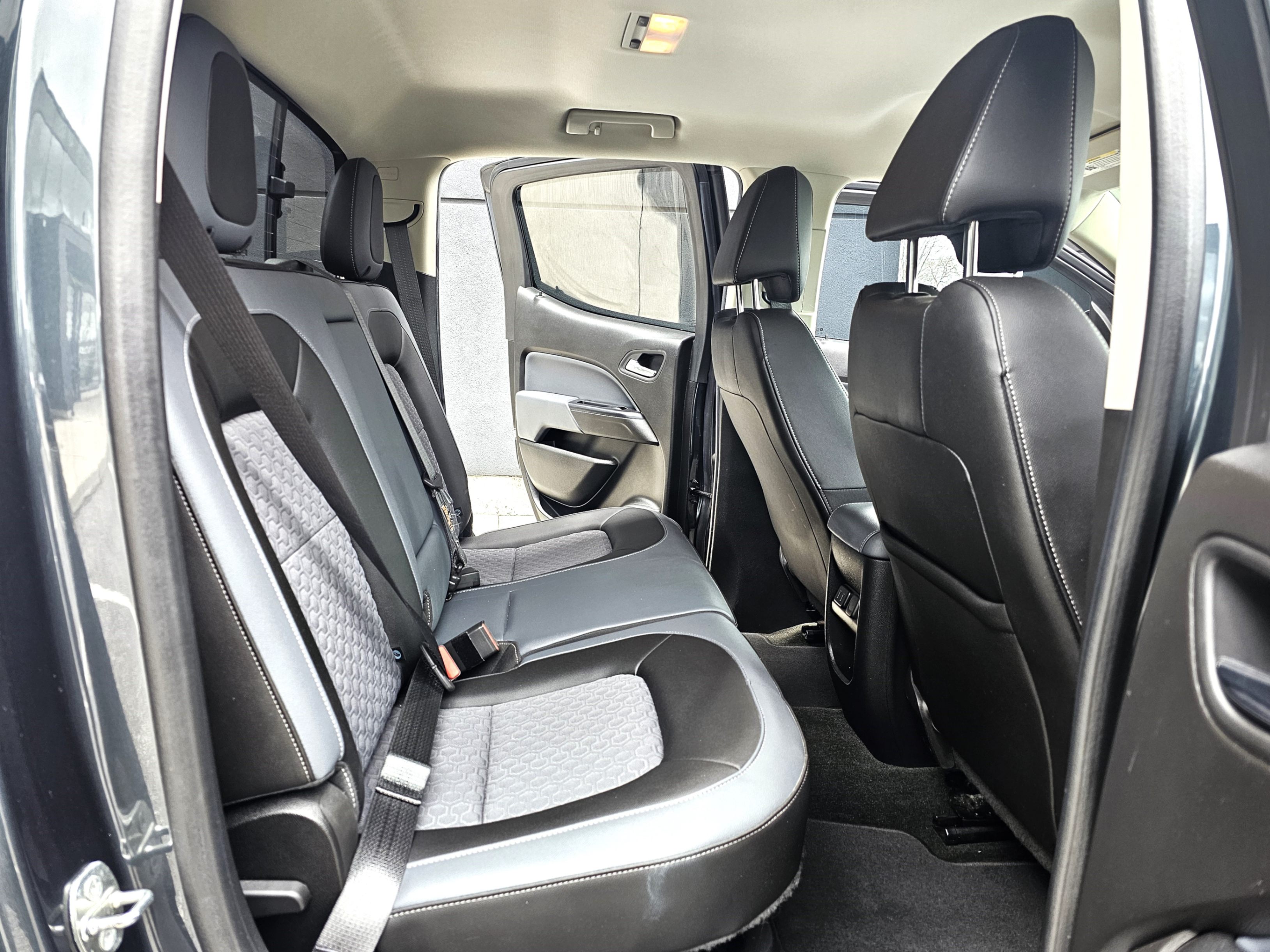 /todaysautosalesandservice/2017-Chevrolet-Colorado-9027273472696167.jpg