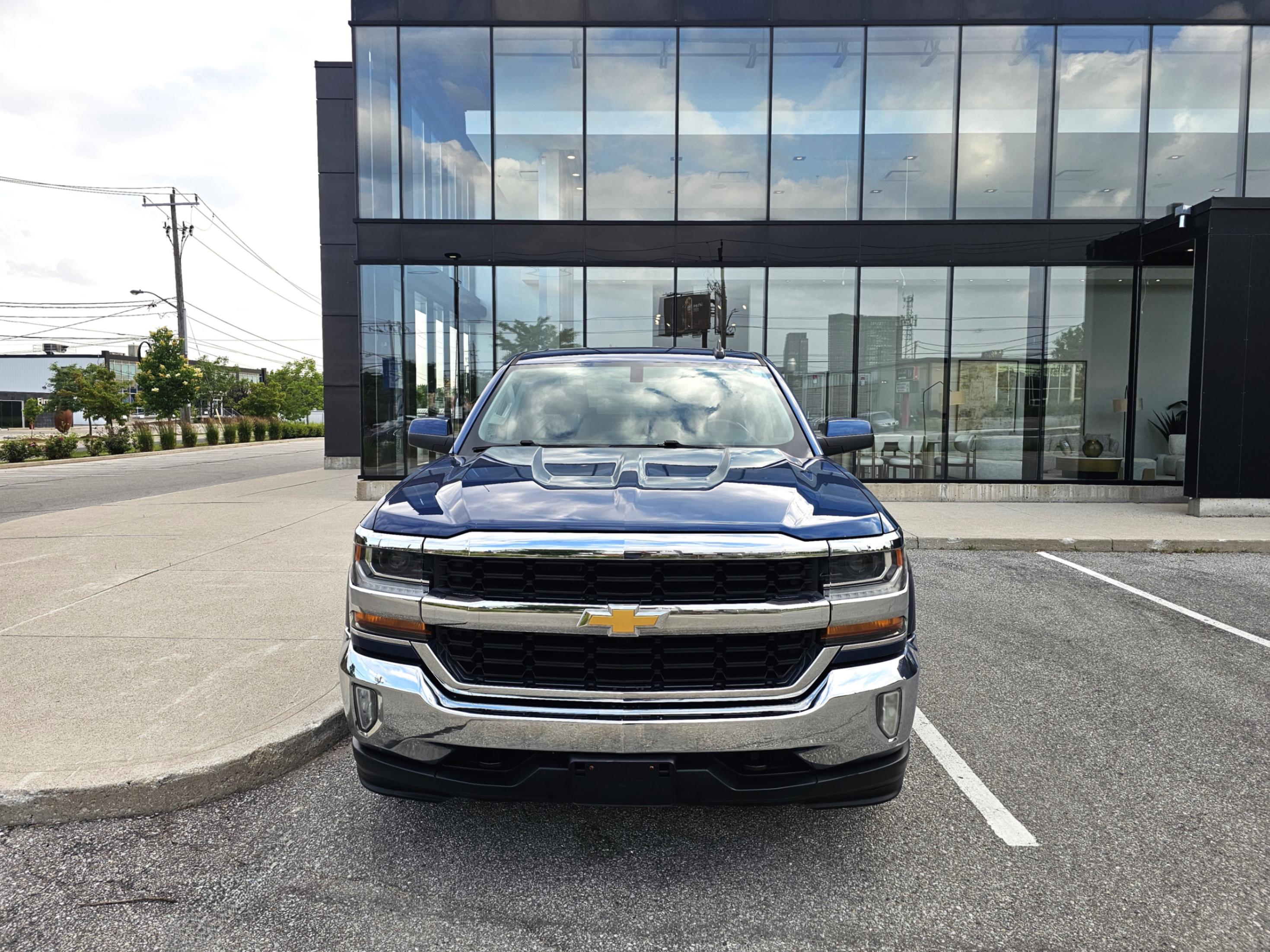 /todaysautosalesandservice/2017-Chevrolet-Silverado1500-1207618034120499.jpg