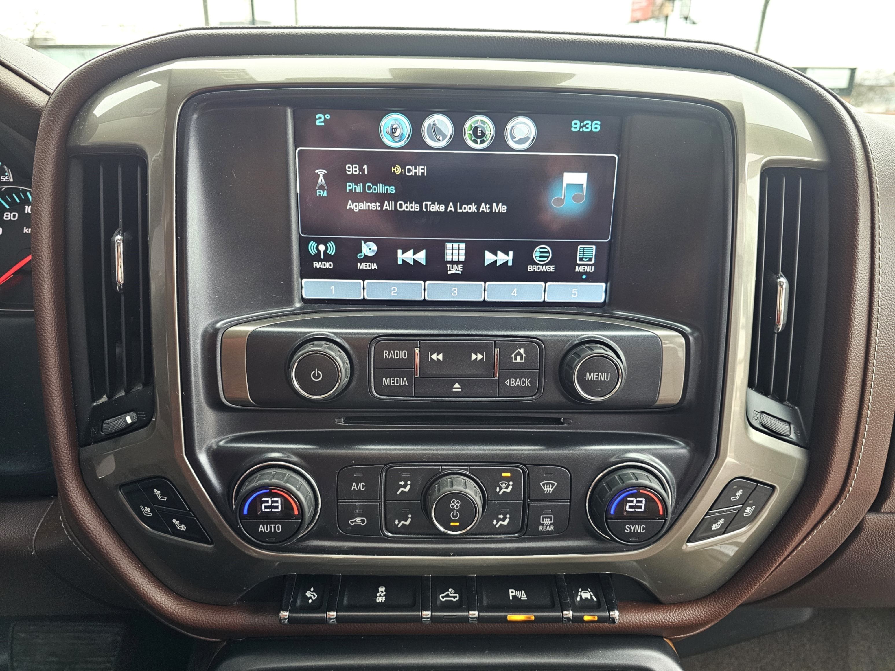 /todaysautosalesandservice/2017-Chevrolet-Silverado1500-18676708948399567.jpg