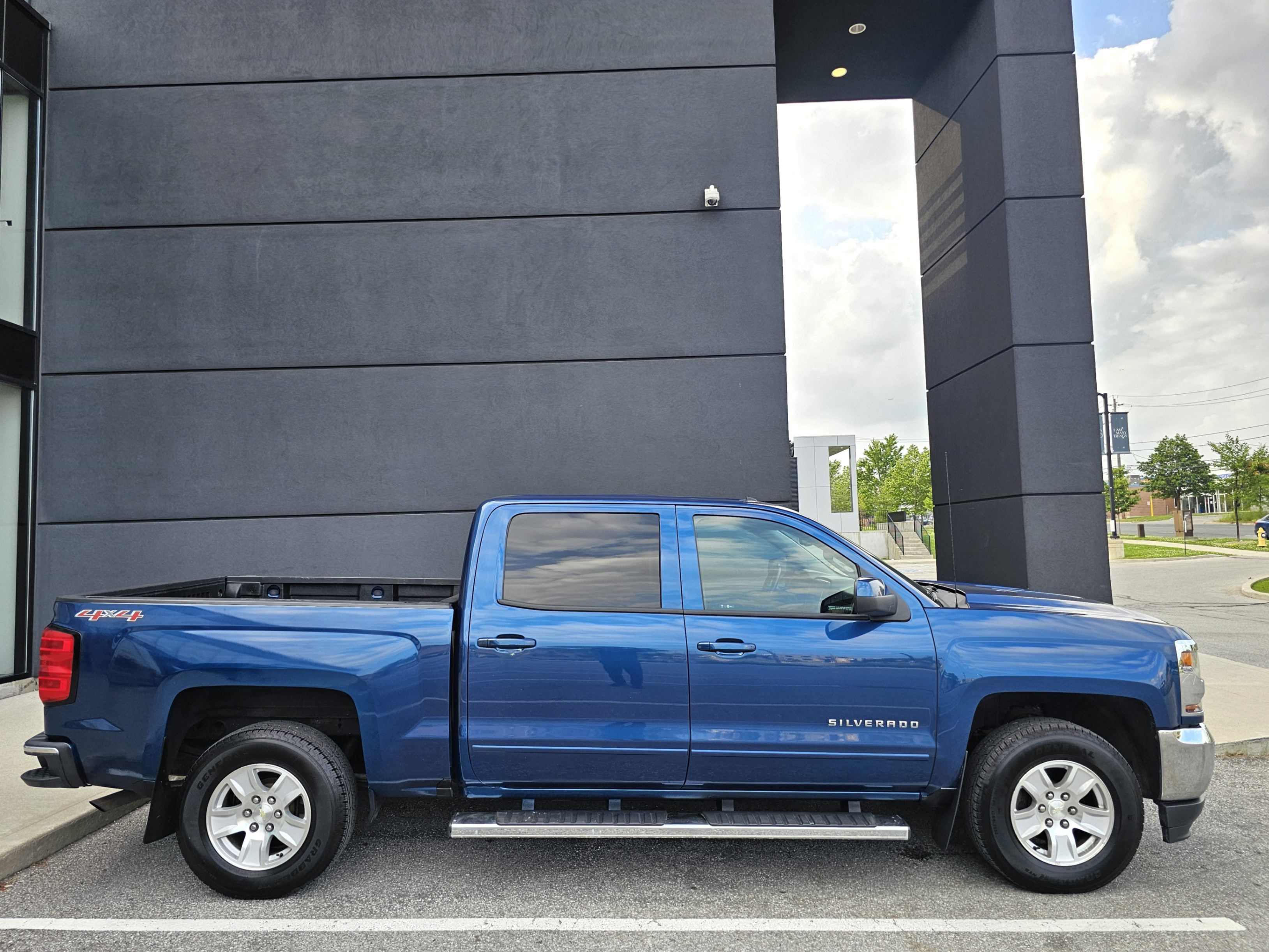 /todaysautosalesandservice/2017-Chevrolet-Silverado1500-7633588202393313.jpg