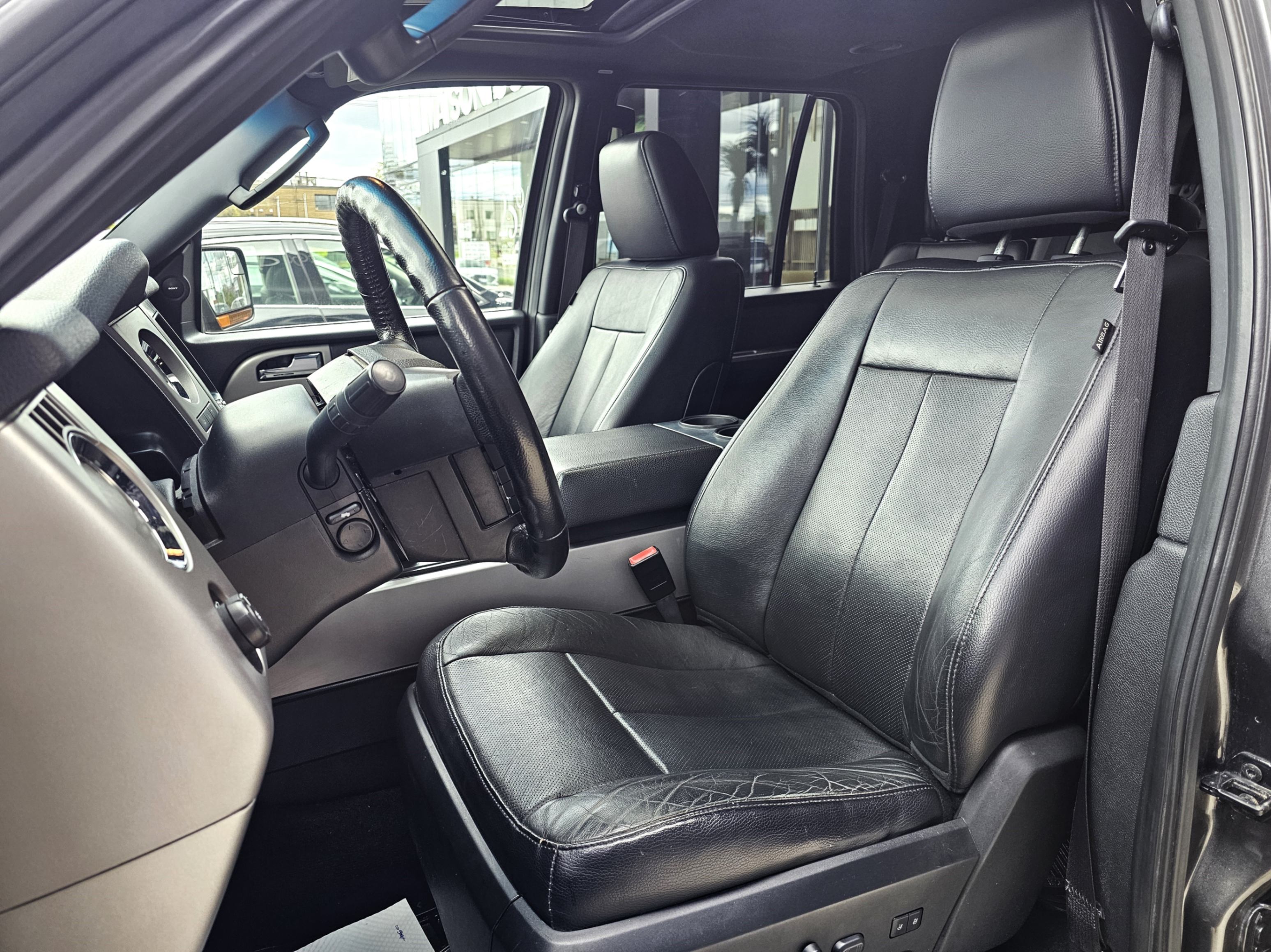 /todaysautosalesandservice/2017-Ford-Expedition-6298788114088067.jpg