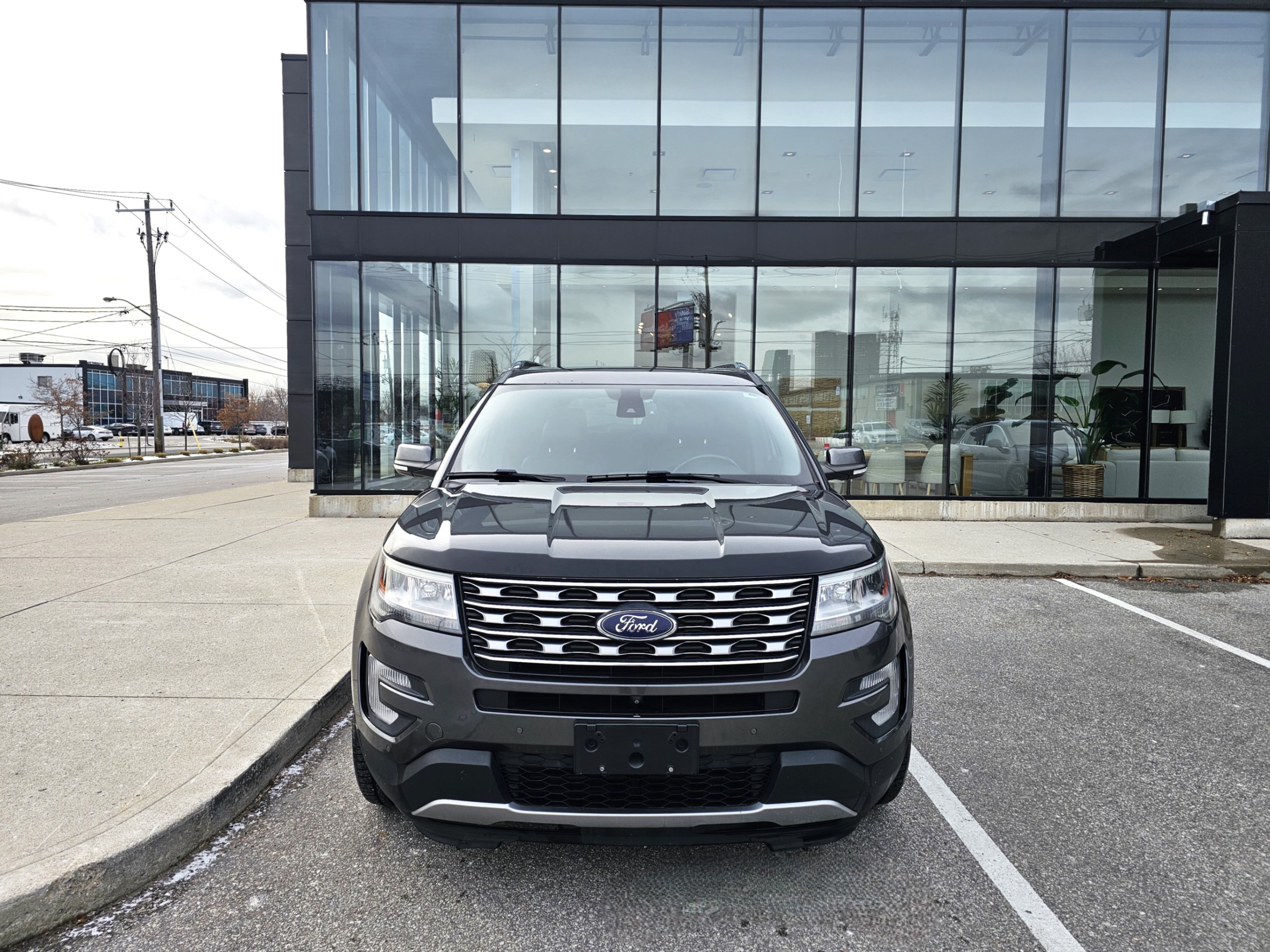 /todaysautosalesandservice/2017-Ford-Explorer-34741544769722577.jpg