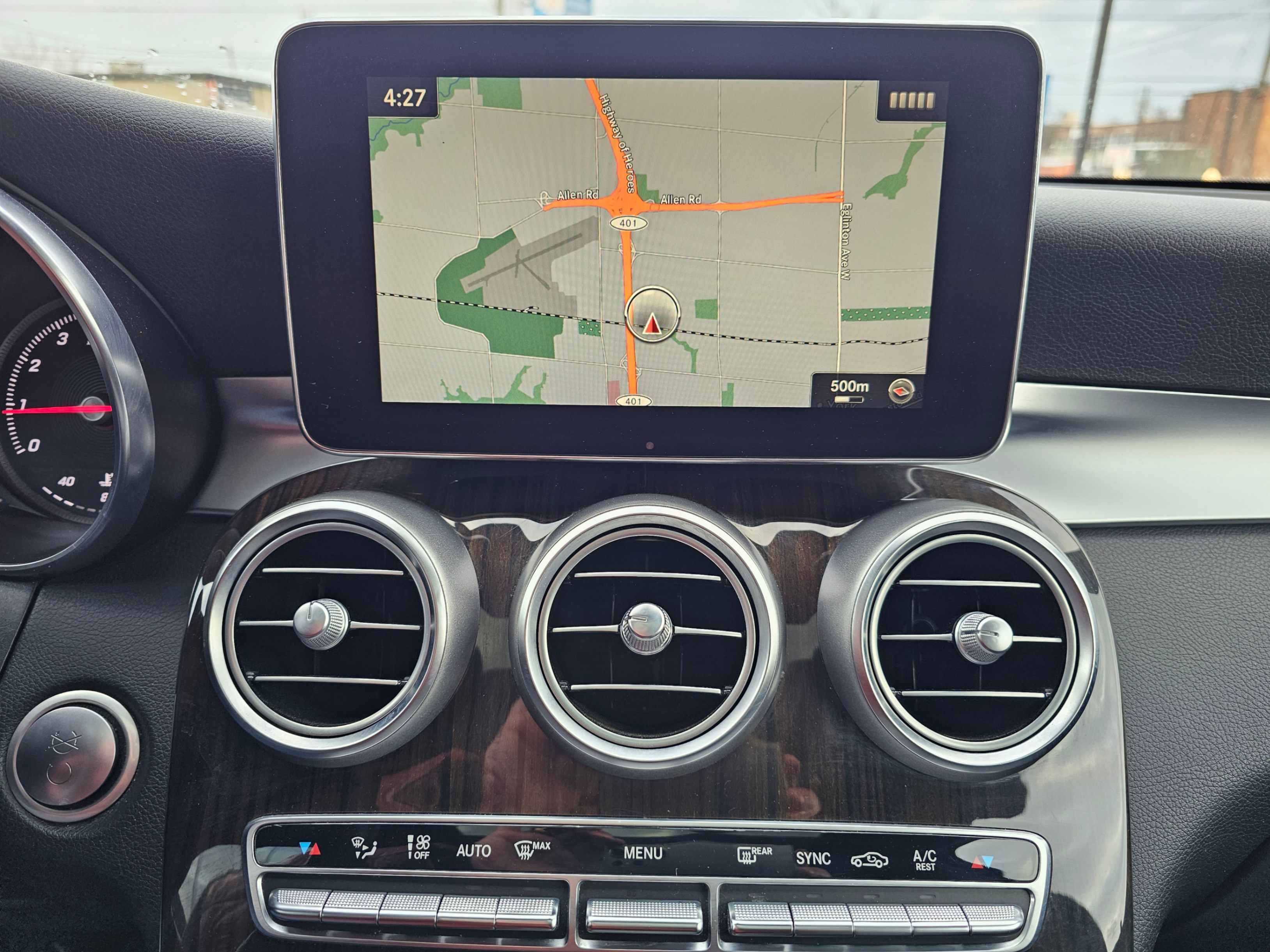 /todaysautosalesandservice/2017-Mercedes-Benz-GLC-class-7298276858806179.jpg