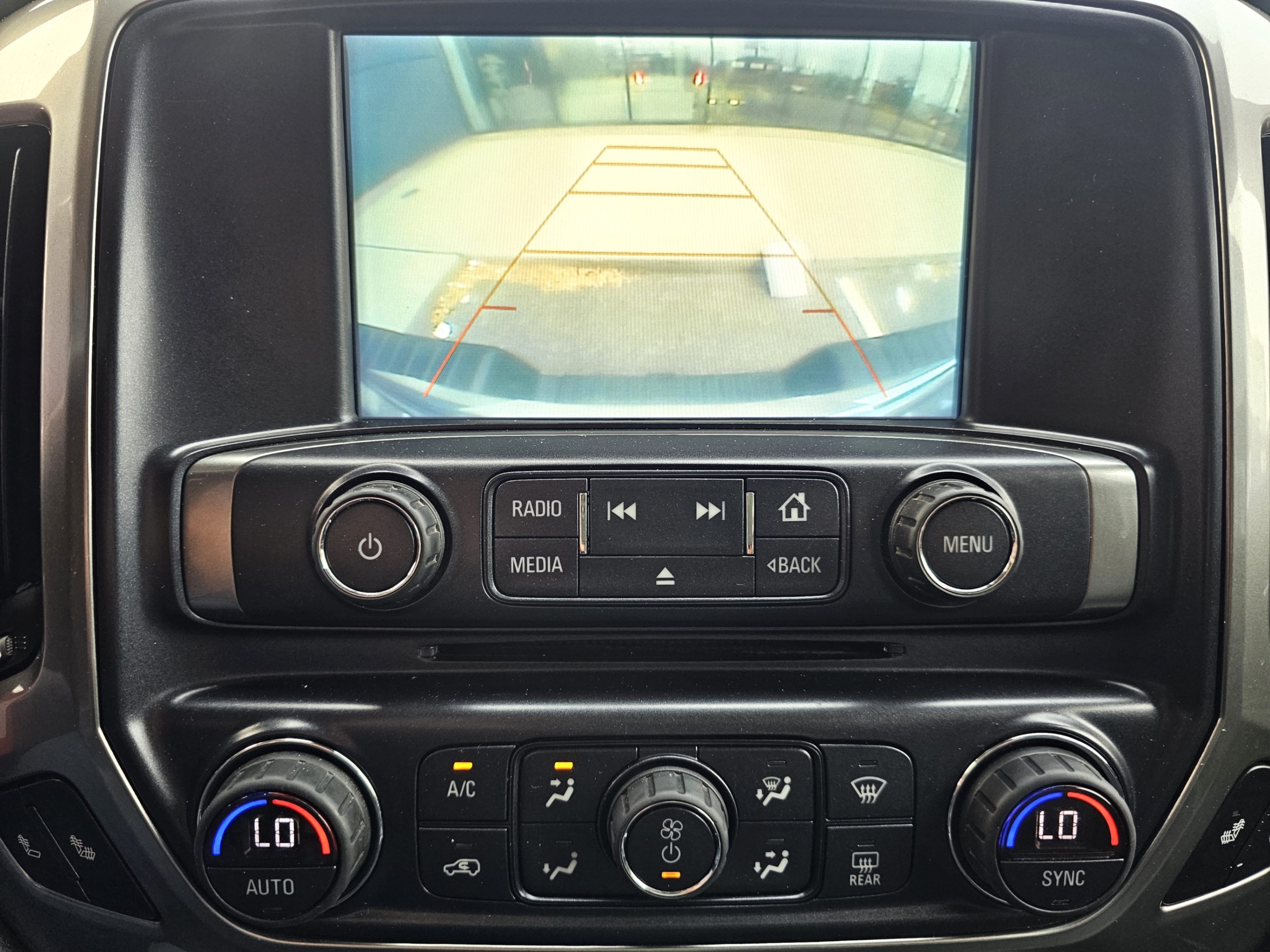 /todaysautosalesandservice/2018-Chevrolet-Silverado1500-028235086932766995.jpg