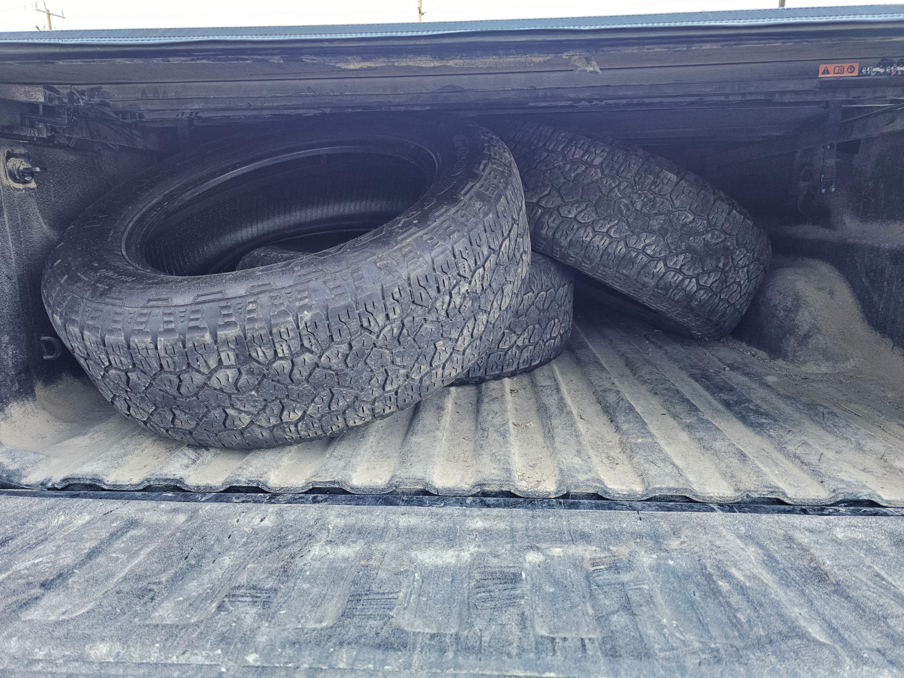 /todaysautosalesandservice/2018-Chevrolet-Silverado1500-045705701326532955.jpg
