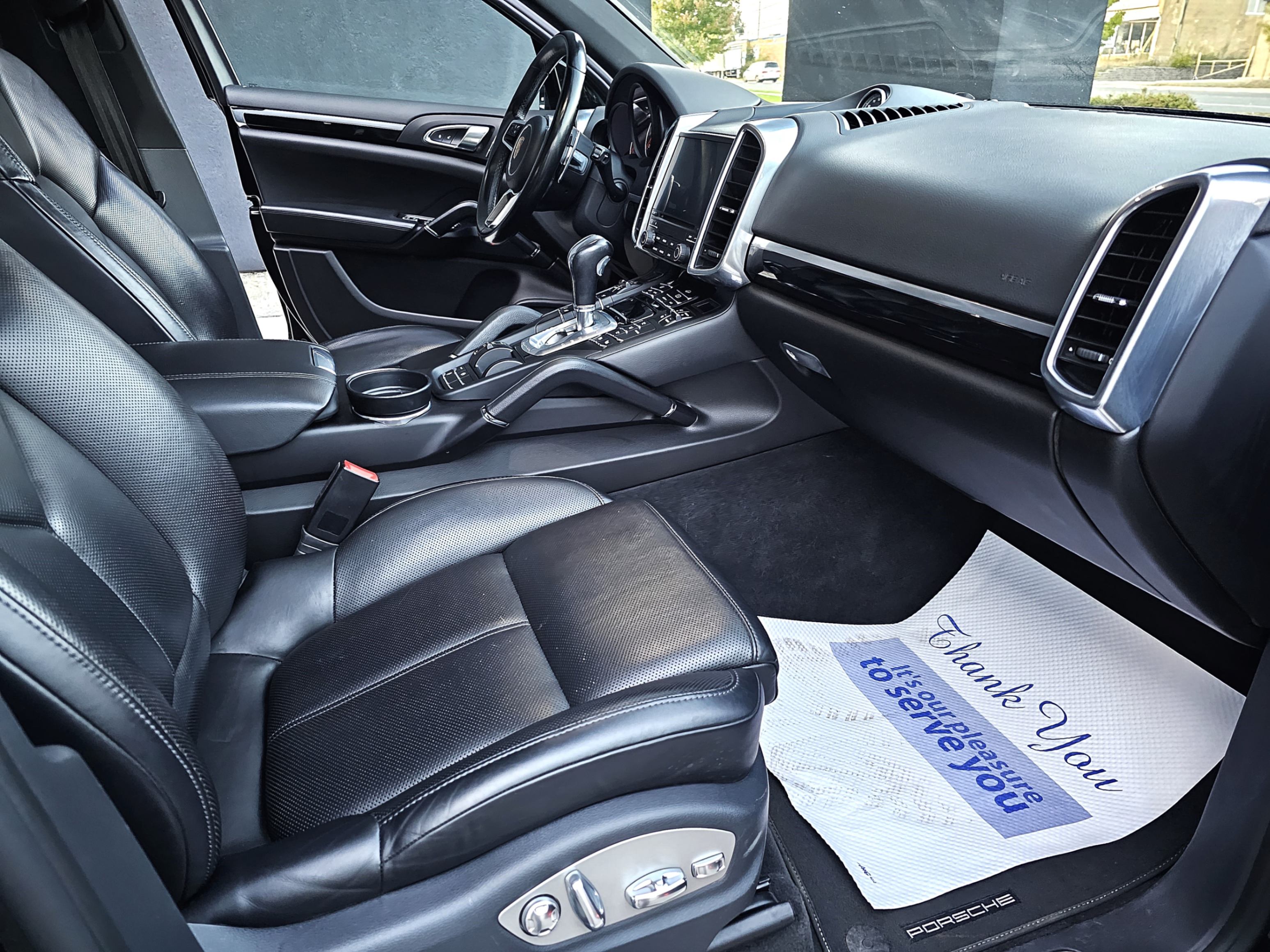 /todaysautosalesandservice/2018-Porsche-Cayenne-33030179275670646.jpg