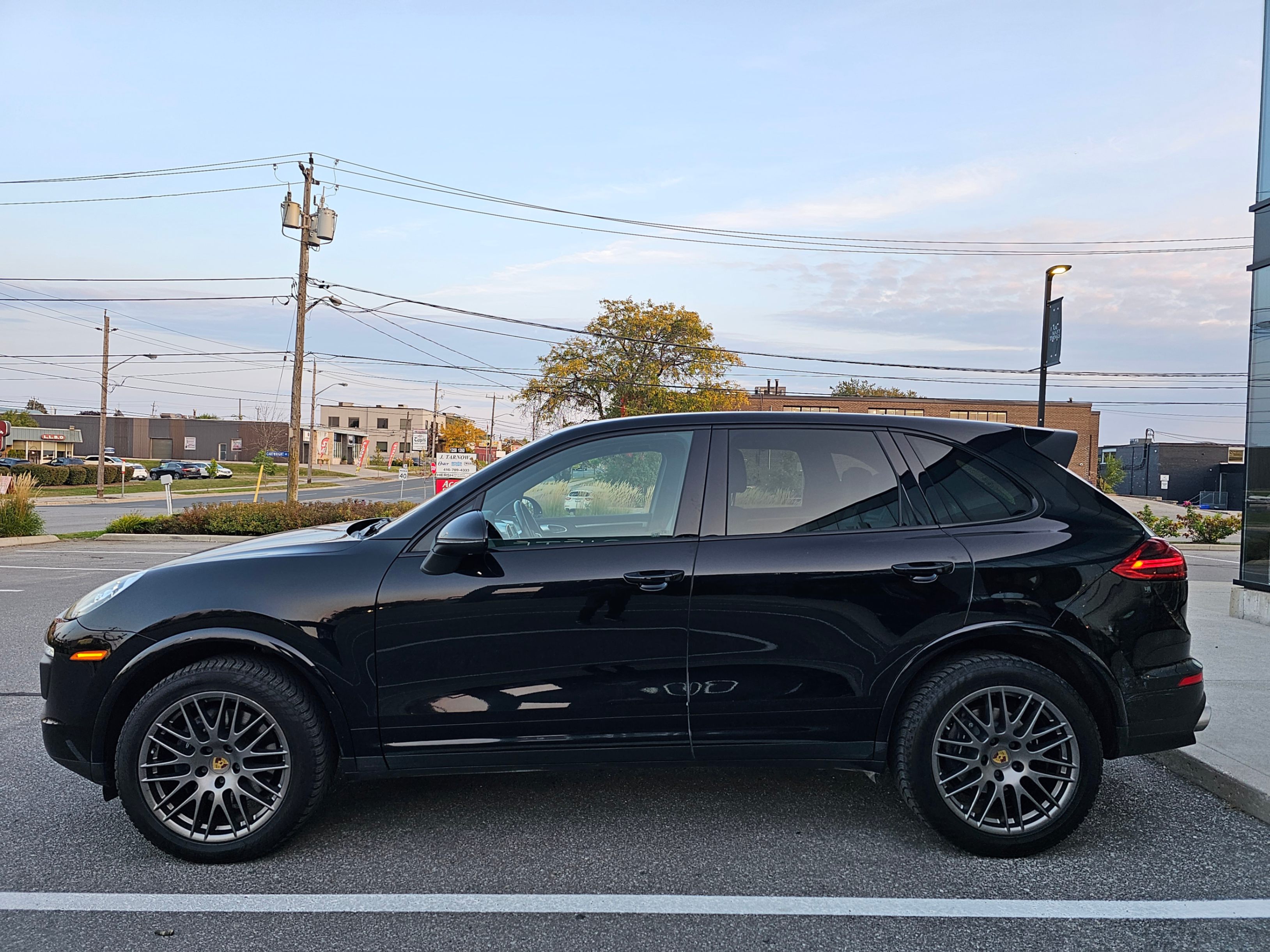 /todaysautosalesandservice/2018-Porsche-Cayenne-602045928170073.jpg