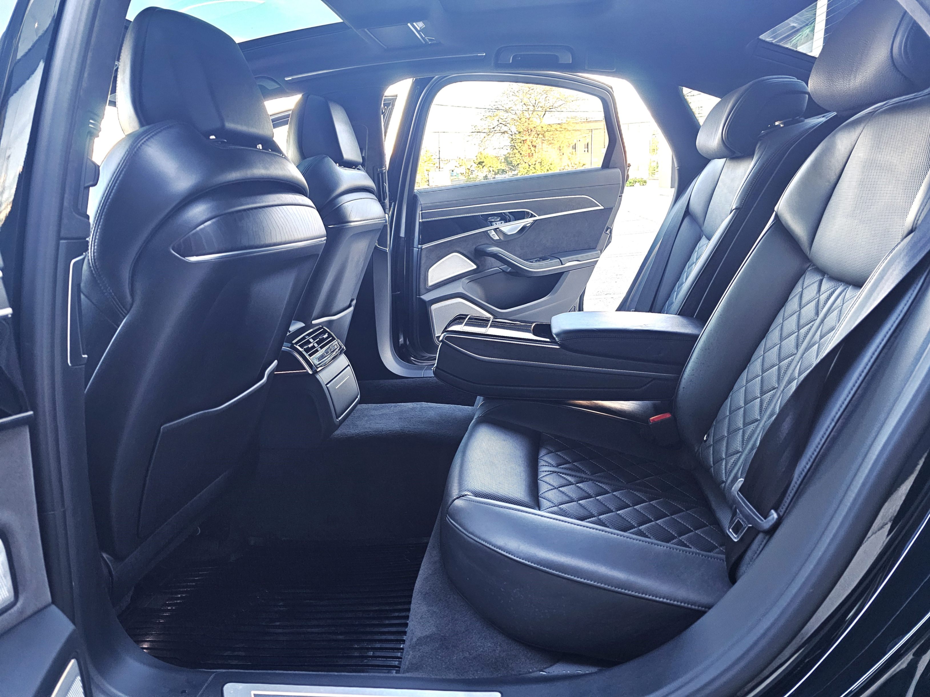 /todaysautosalesandservice/2019-Audi-A8L-1496323938157742.jpg