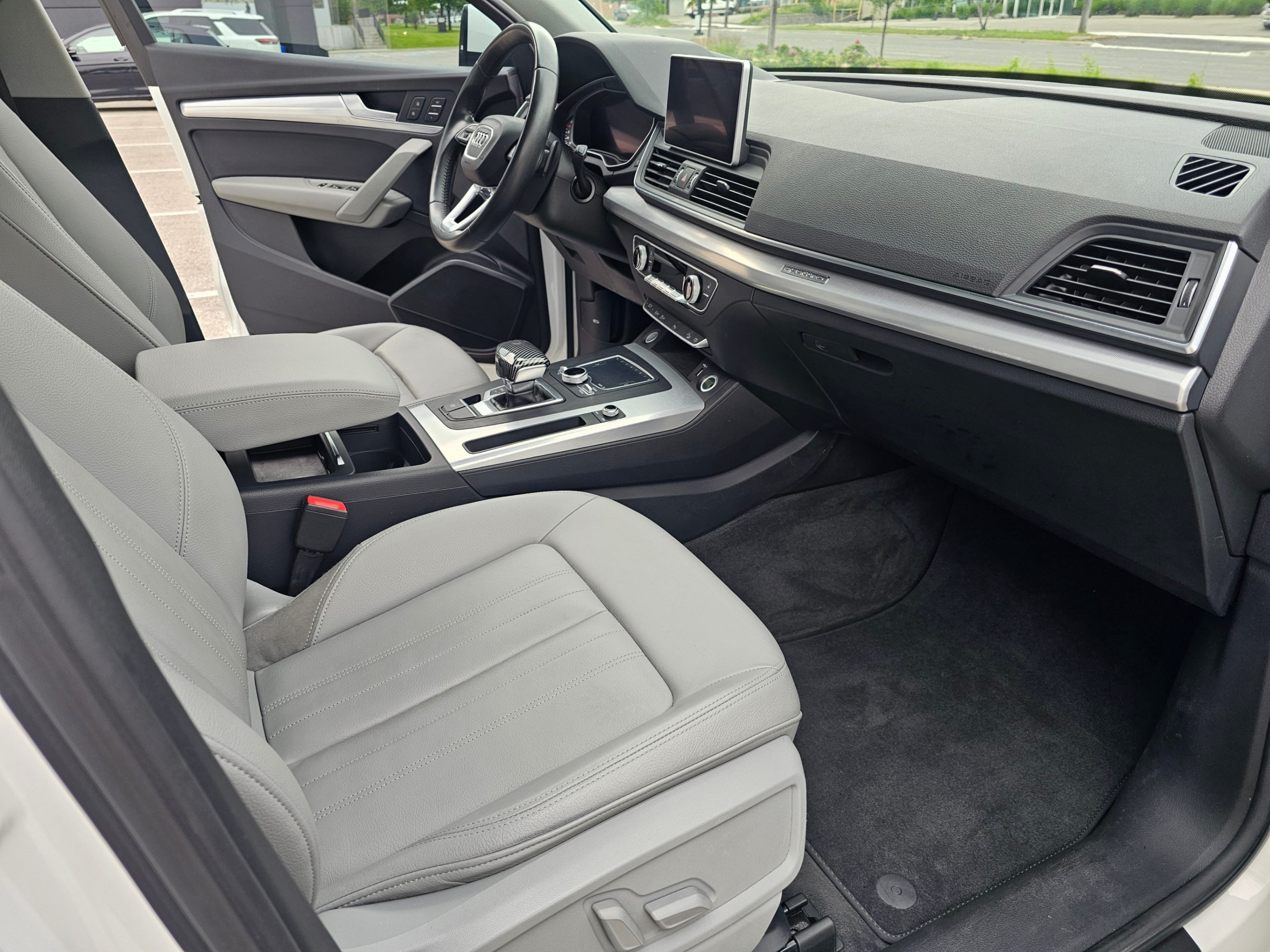 /todaysautosalesandservice/2019-Audi-Q5-9617437969227591.jpg