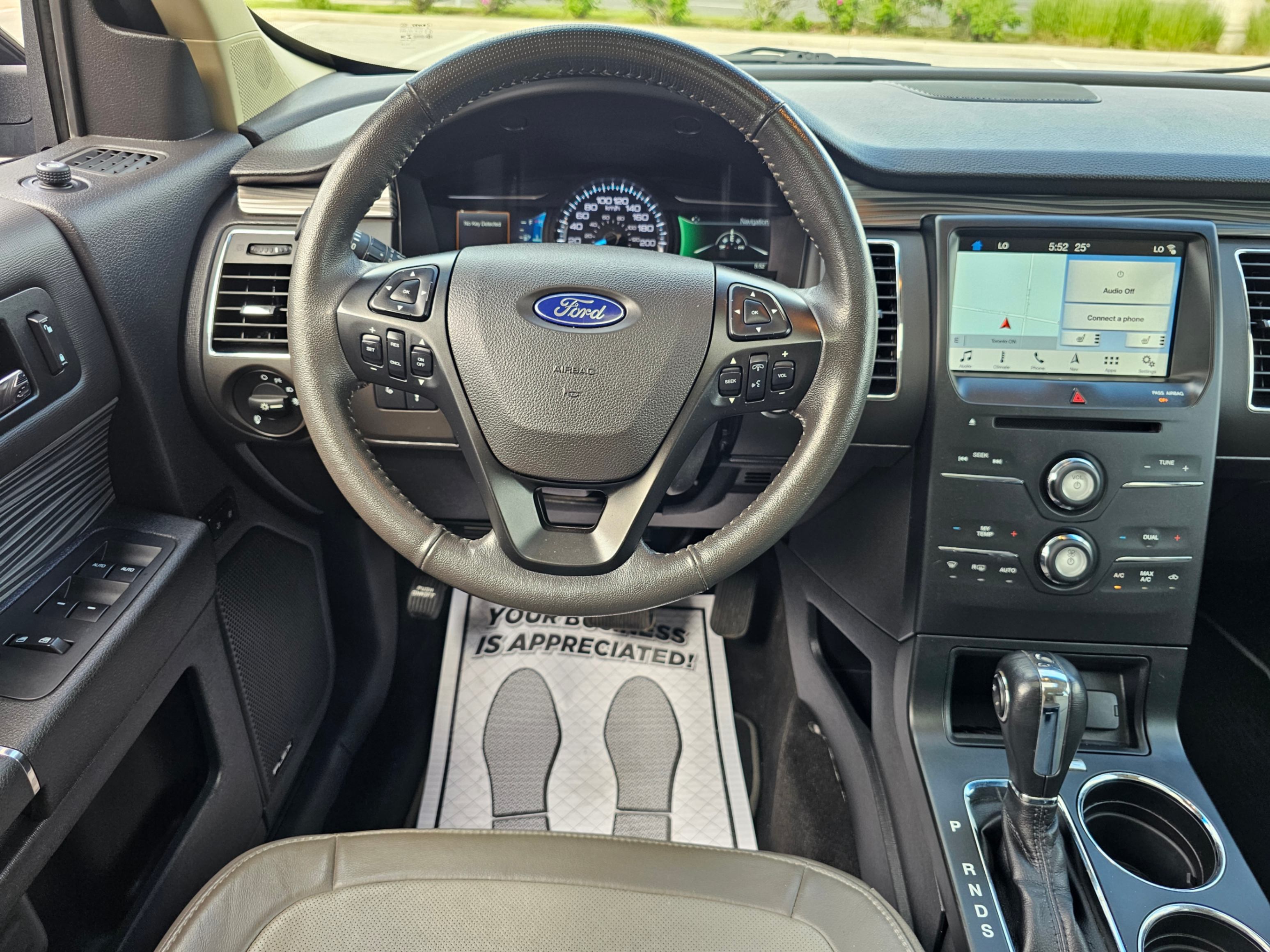 /todaysautosalesandservice/2019-Ford-Flex-09022473249644802.jpg