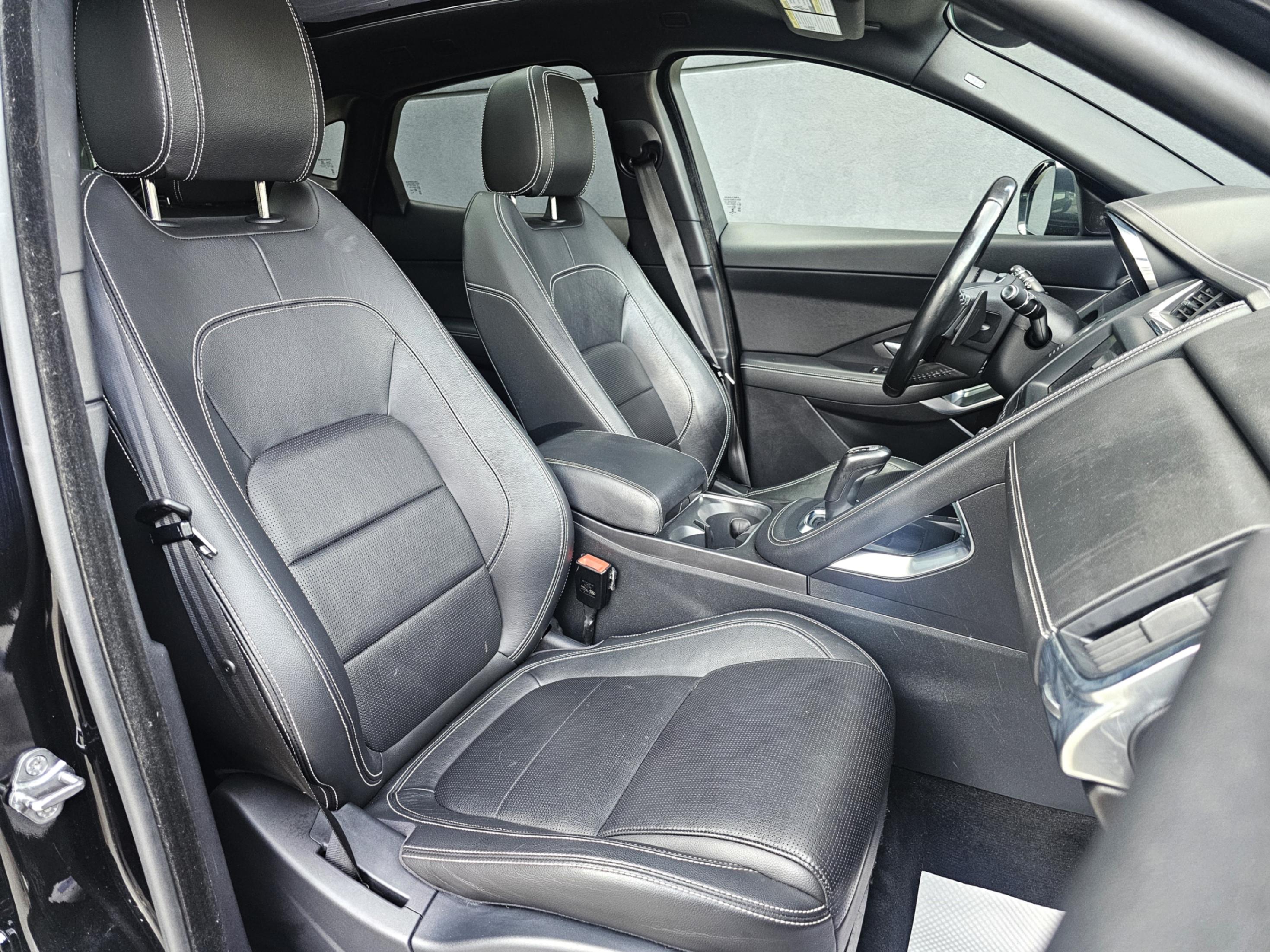 /todaysautosalesandservice/2019-Jaguar-E-PACE-3000073205433562.jpg