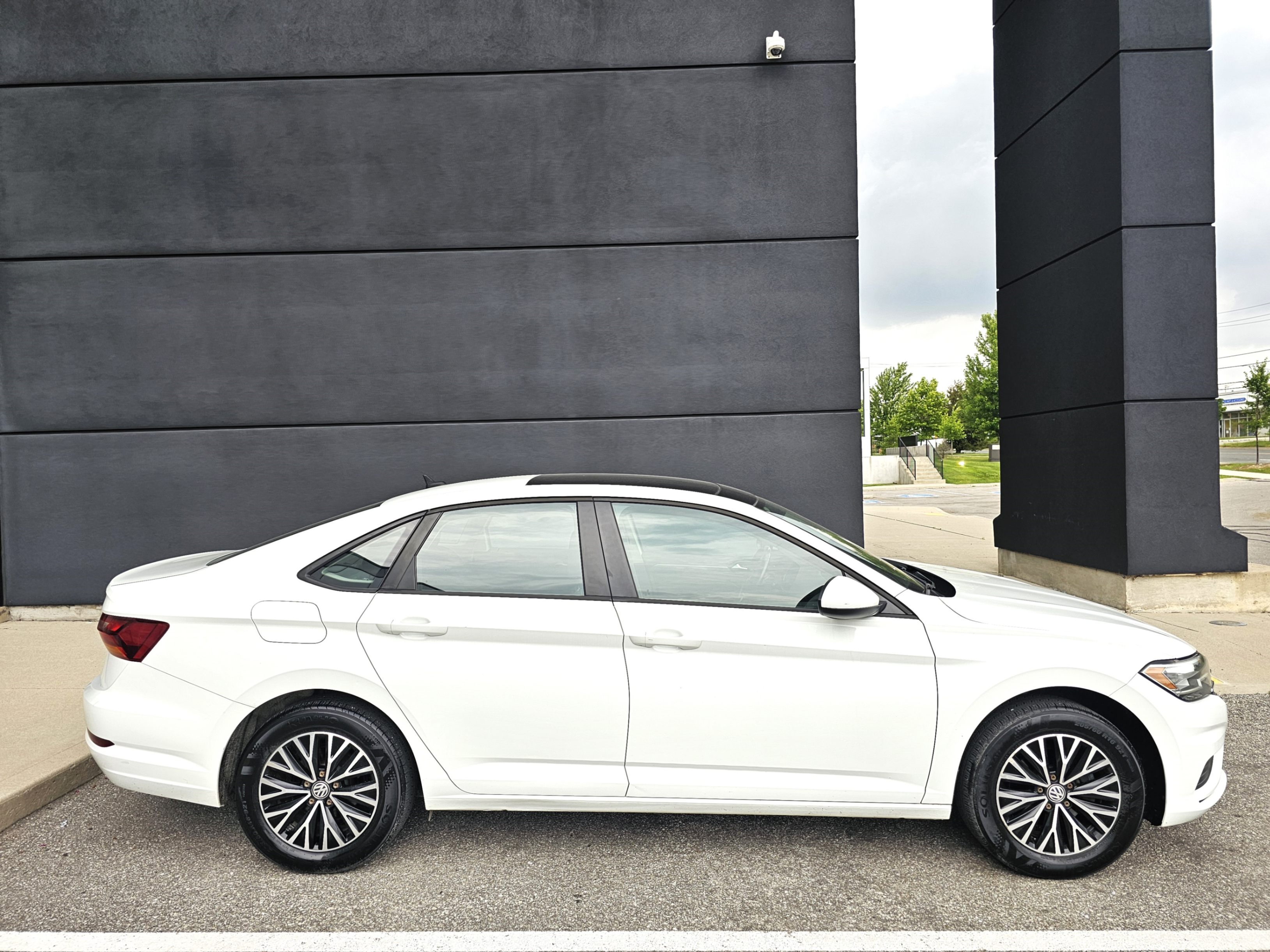 /todaysautosalesandservice/2019-Volkswagen-Jetta-14070112556682157.jpg
