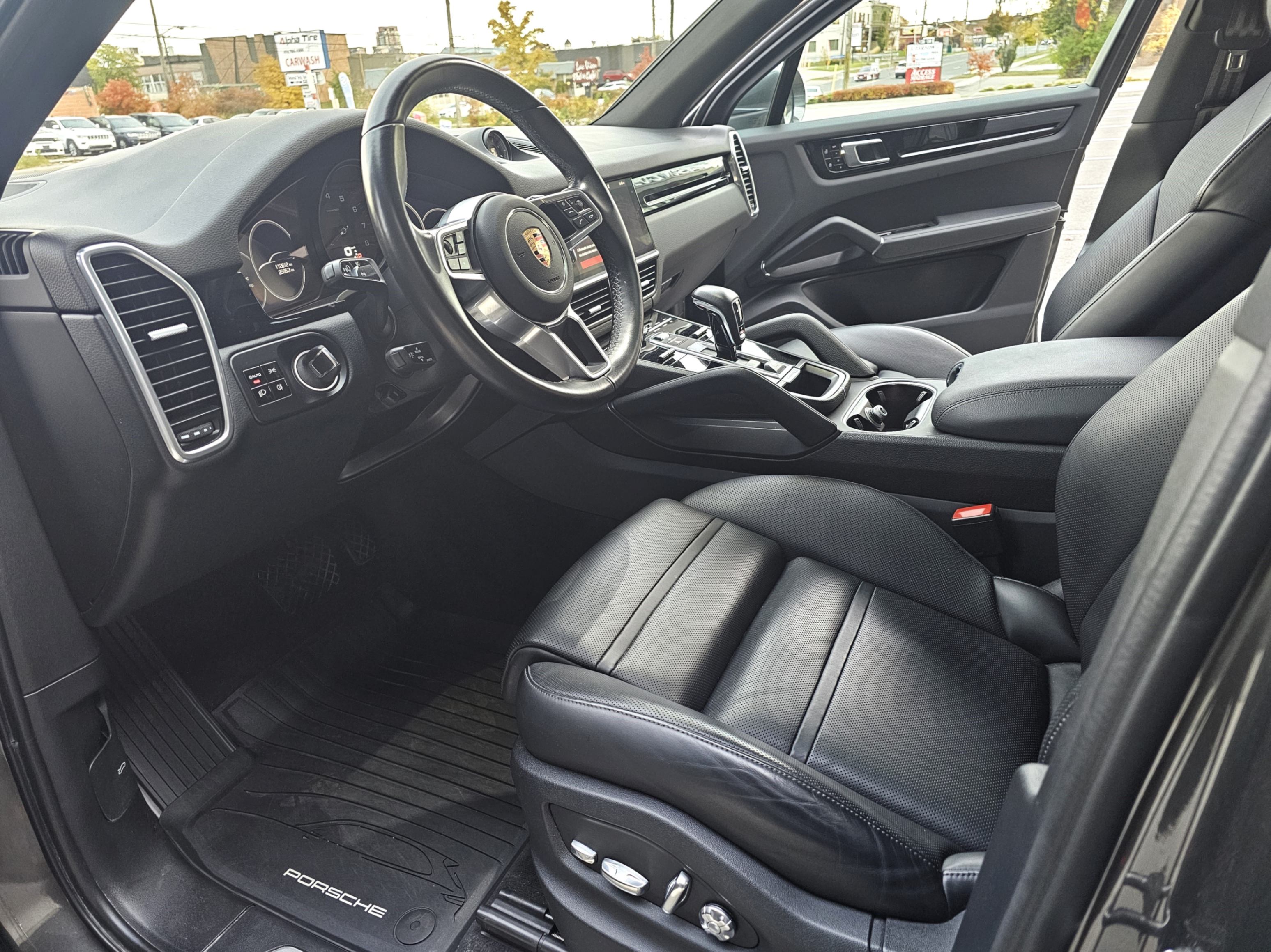 /todaysautosalesandservice/2020-Porsche-Cayenne-09341642943066497.jpg