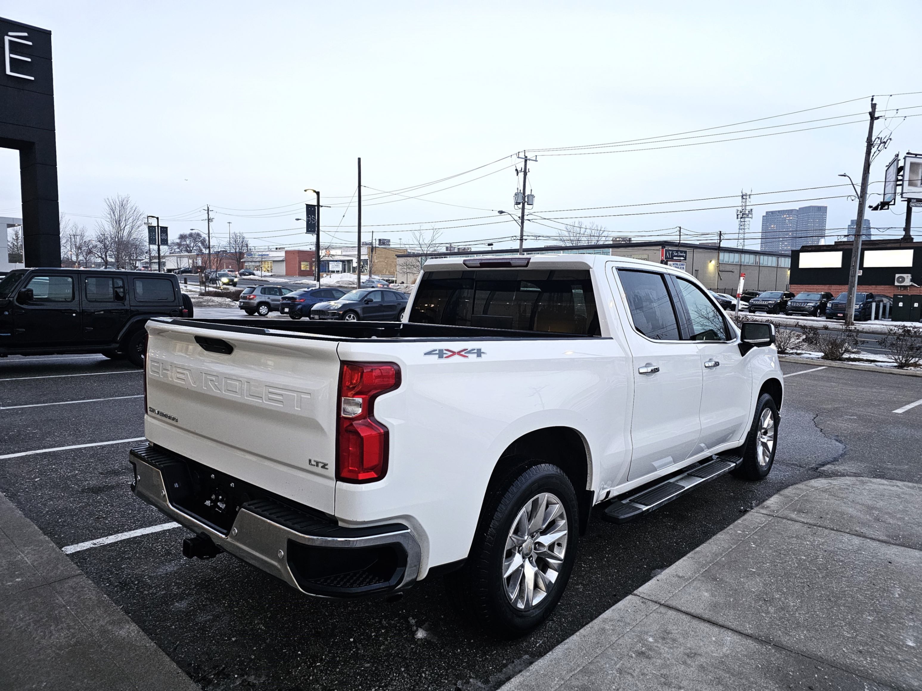 /todaysautosalesandservice/2021-Chevrolet-Silverado1500-017335647918144126.jpg