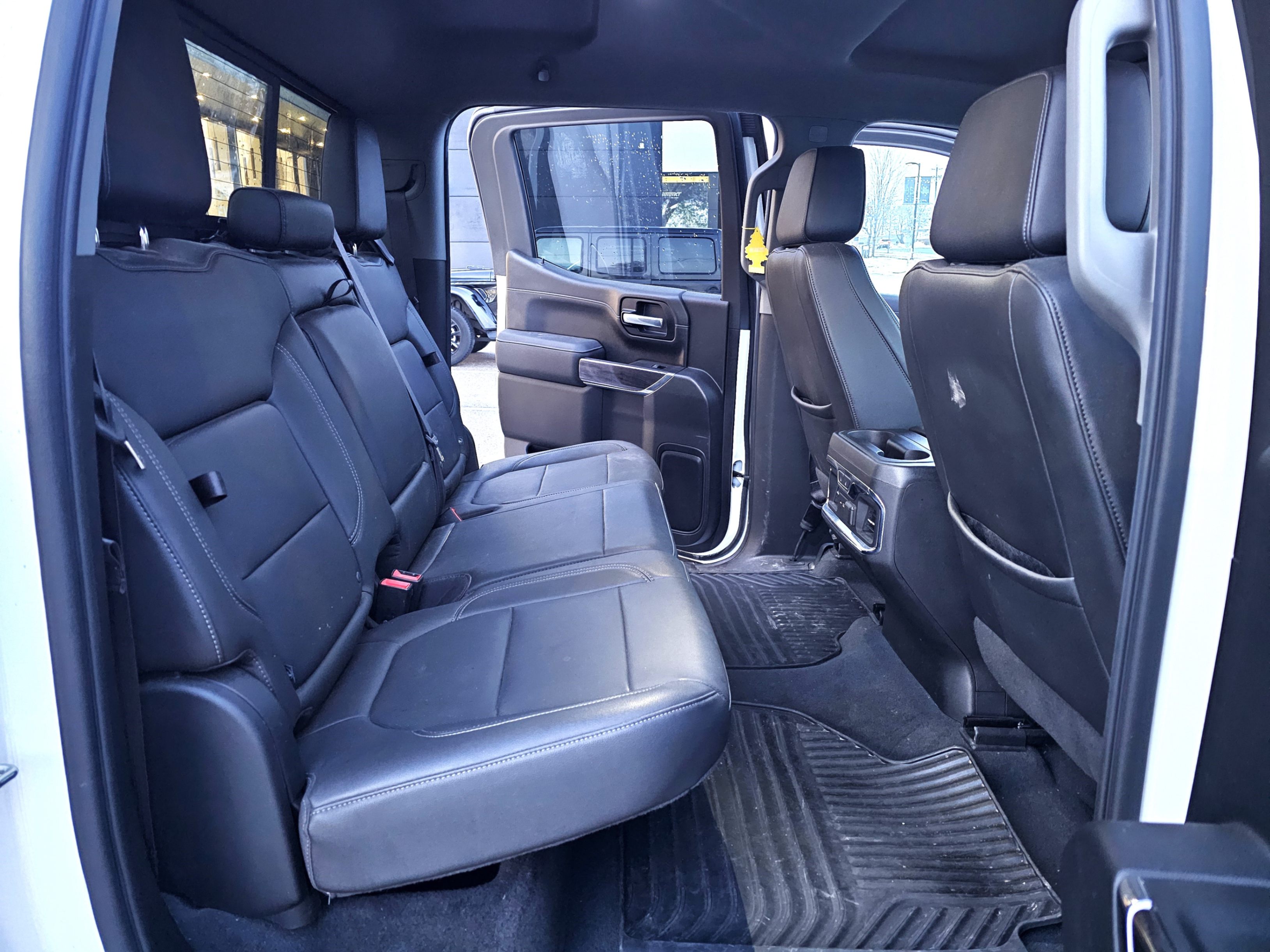/todaysautosalesandservice/2021-Chevrolet-Silverado1500-12687690018562225.jpg